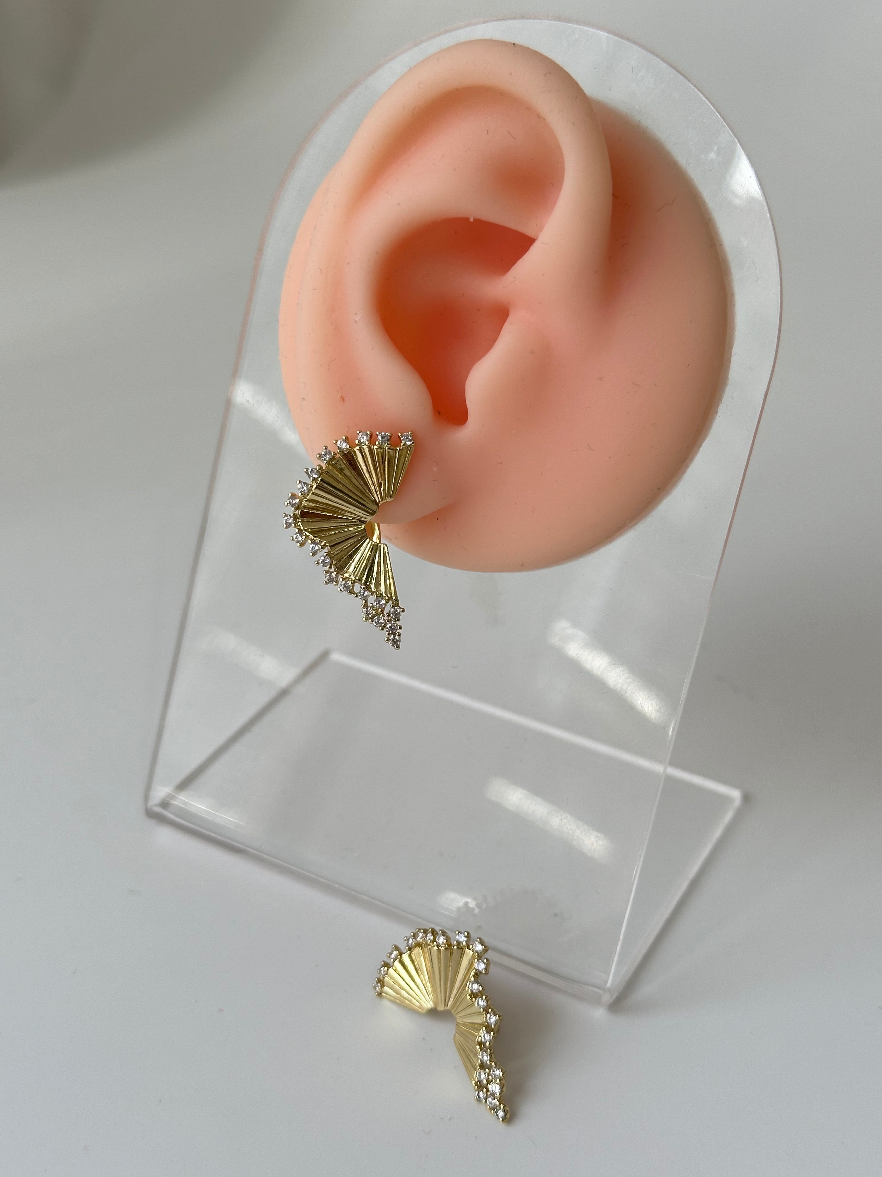 Nobie Xuping Taş Yaprak Model Küpe