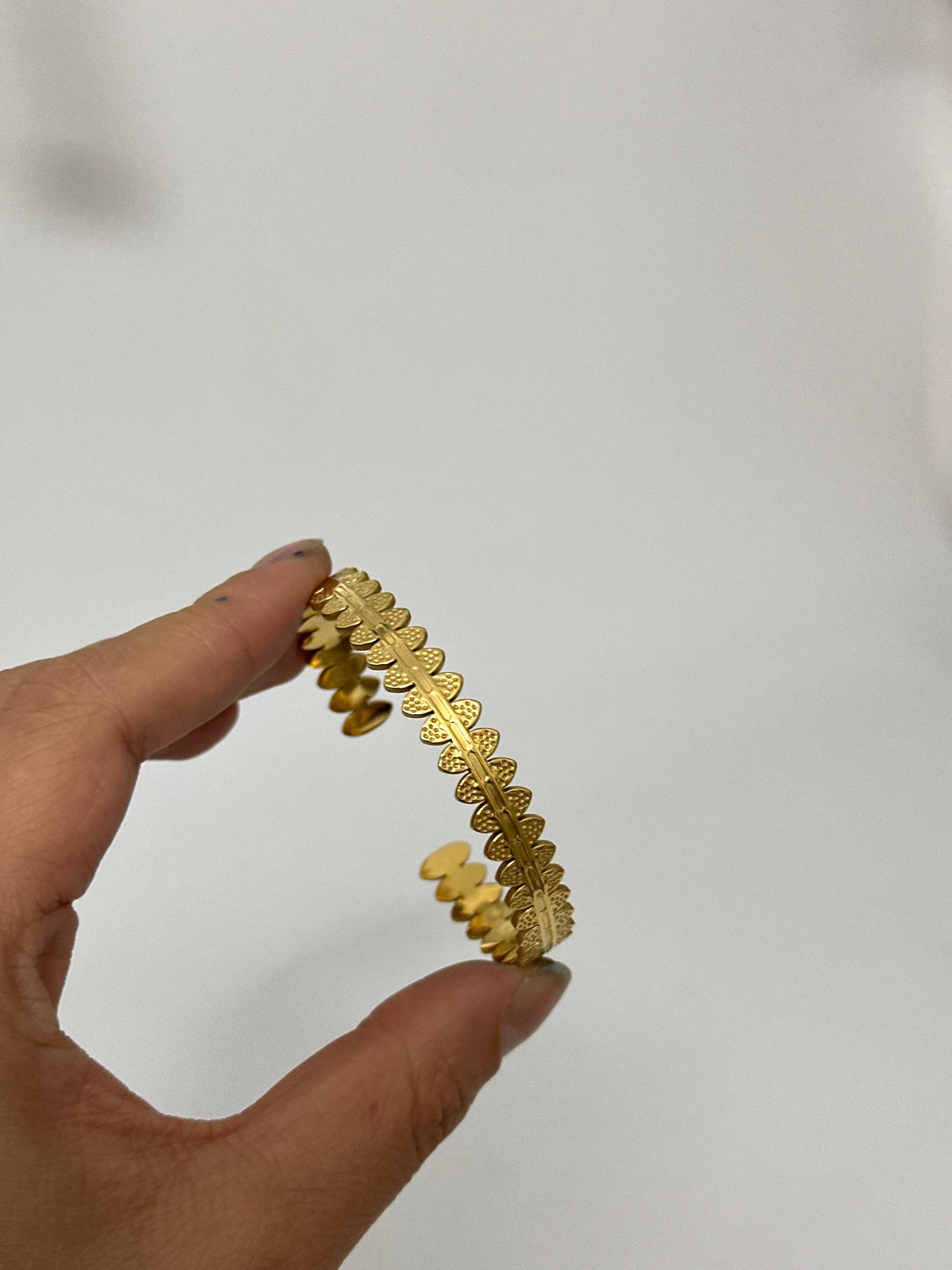 Elips geçiş çelik kelepçe