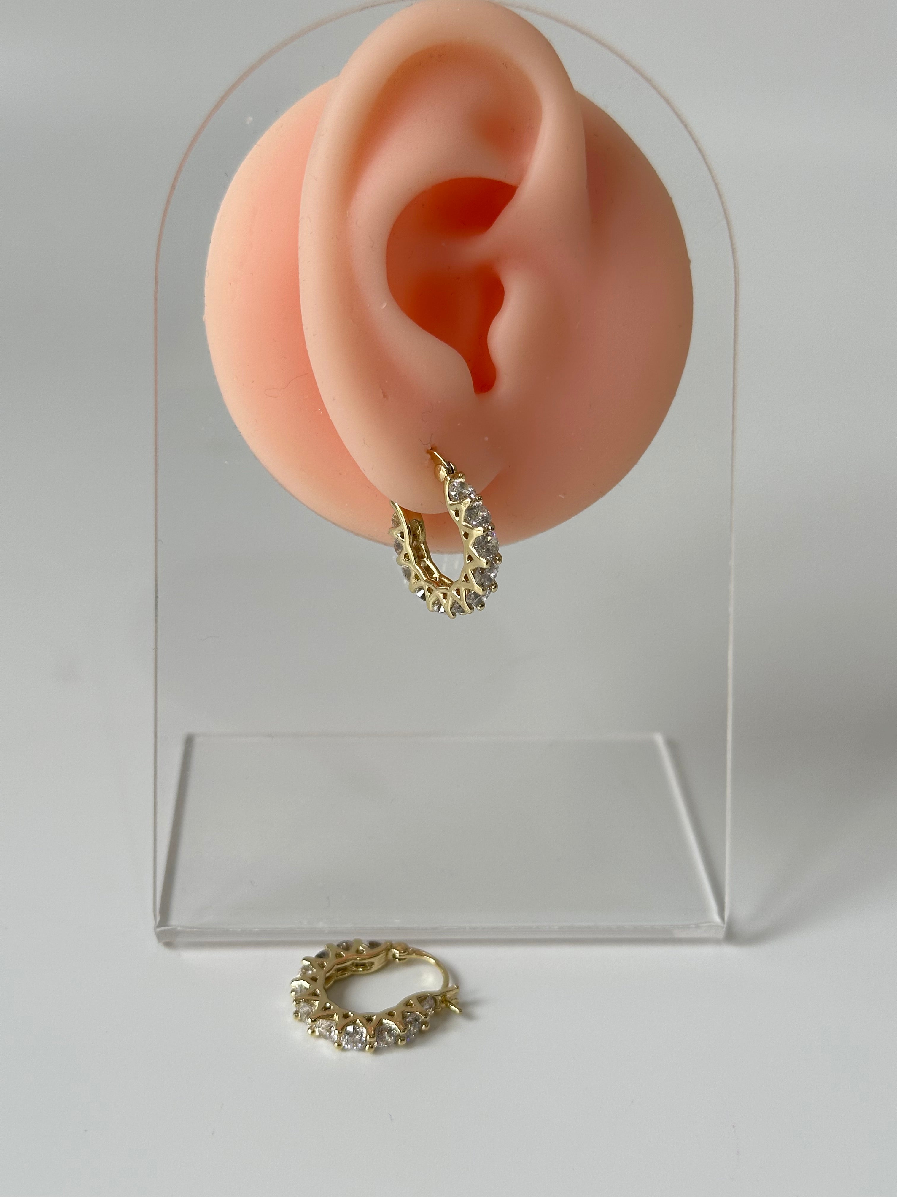 Taş Sıra Xuping Halka Küpe