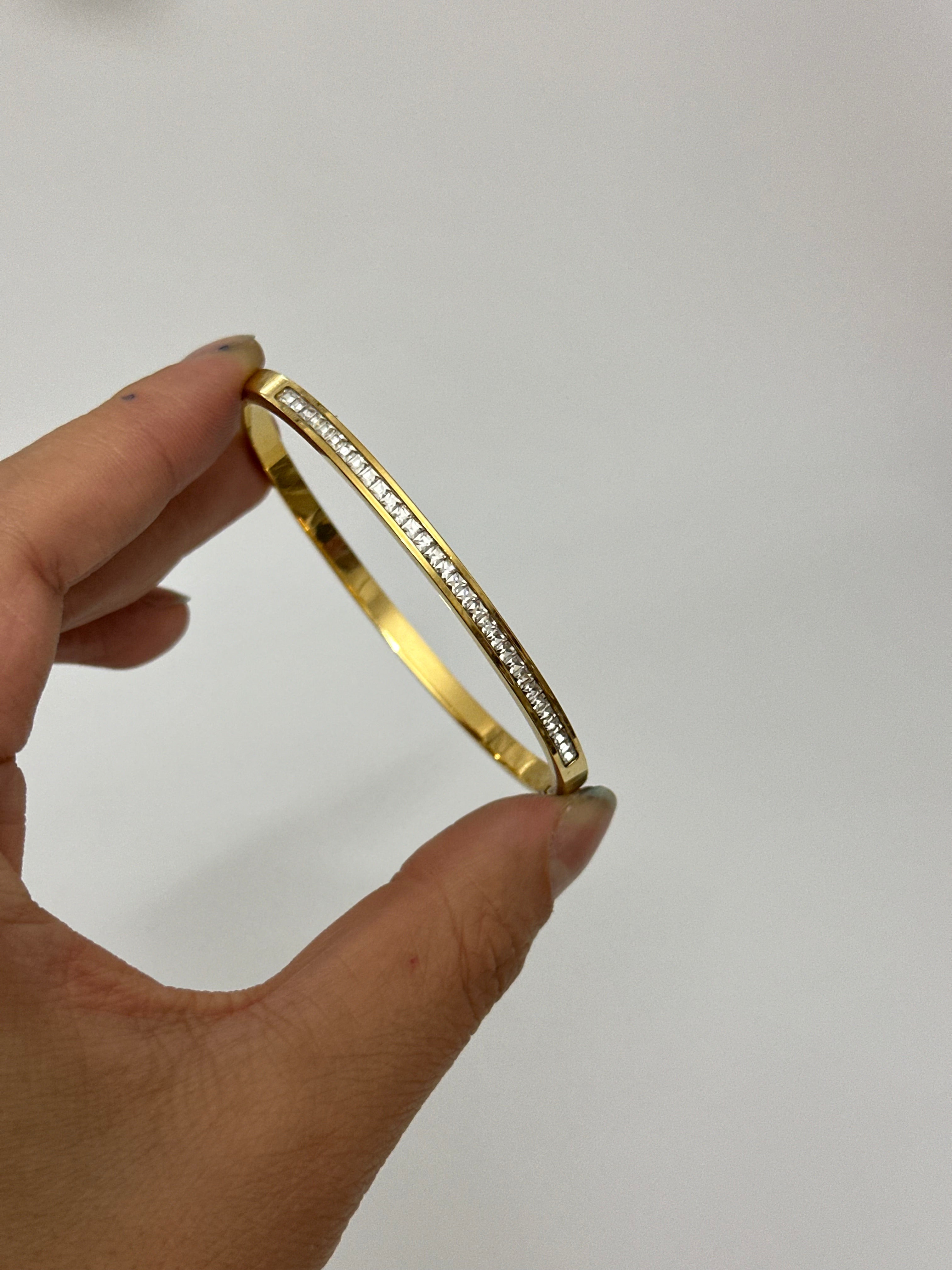 Taş işleme kelepçe çelik