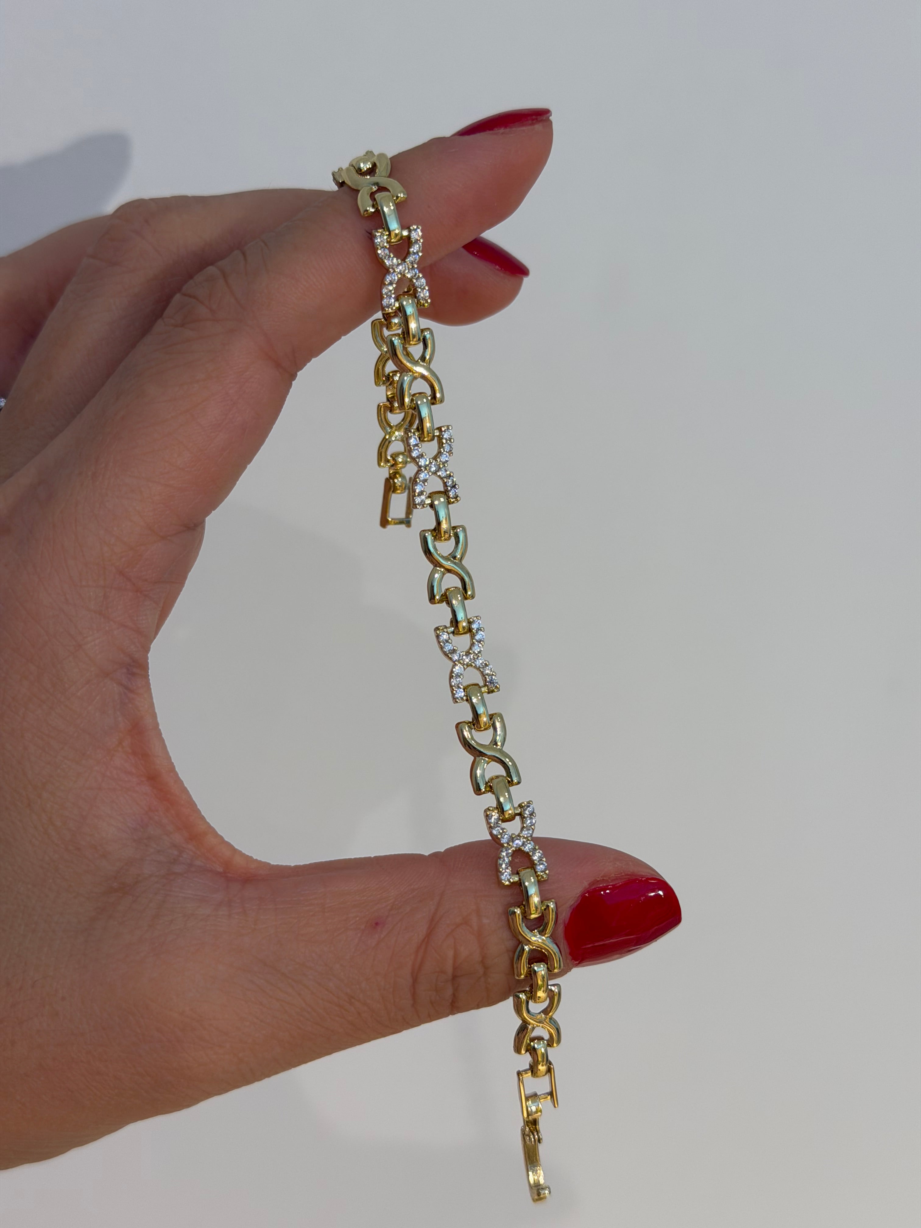 Soney Xuping Bileklik