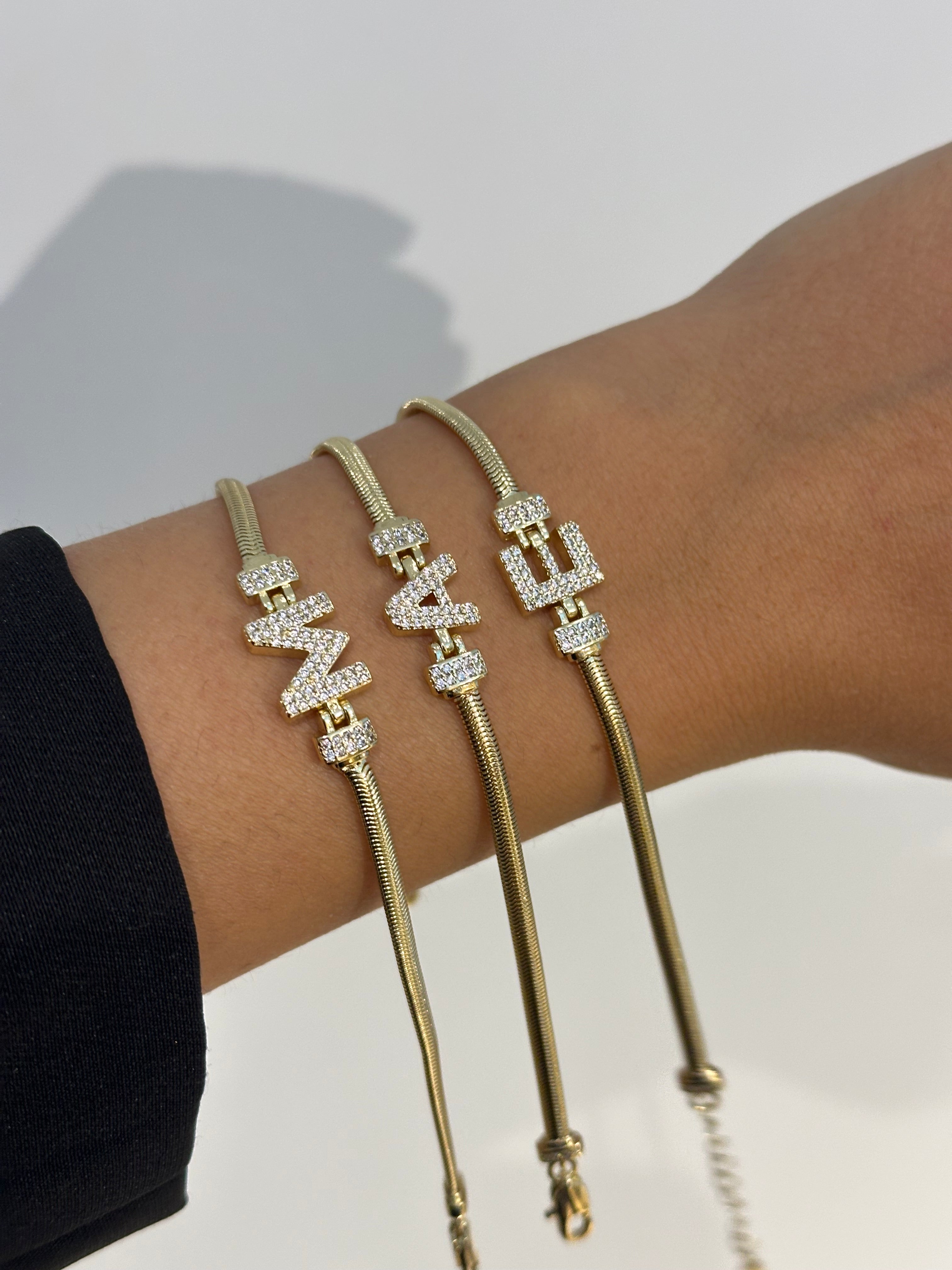 14k Gold bileklik harf