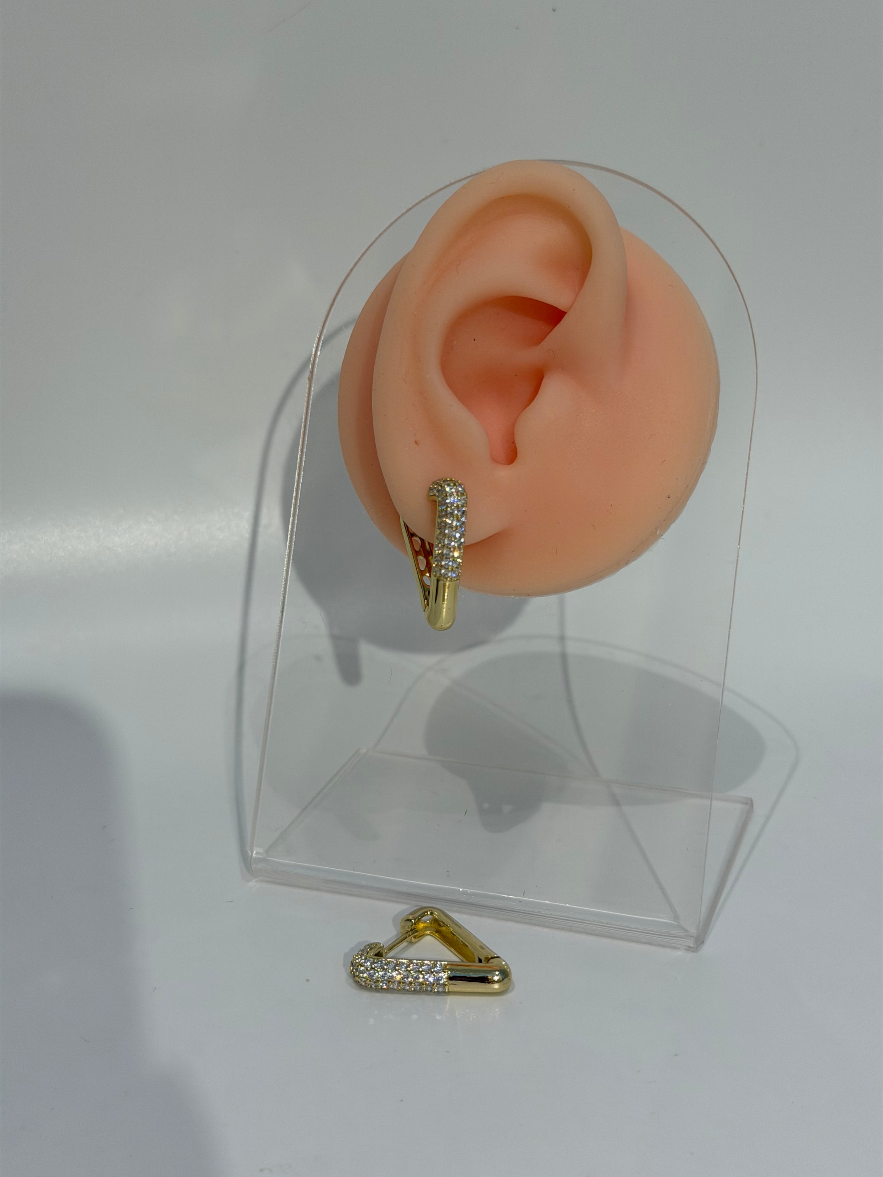 Üçgen Taşlı Xuping Küpe