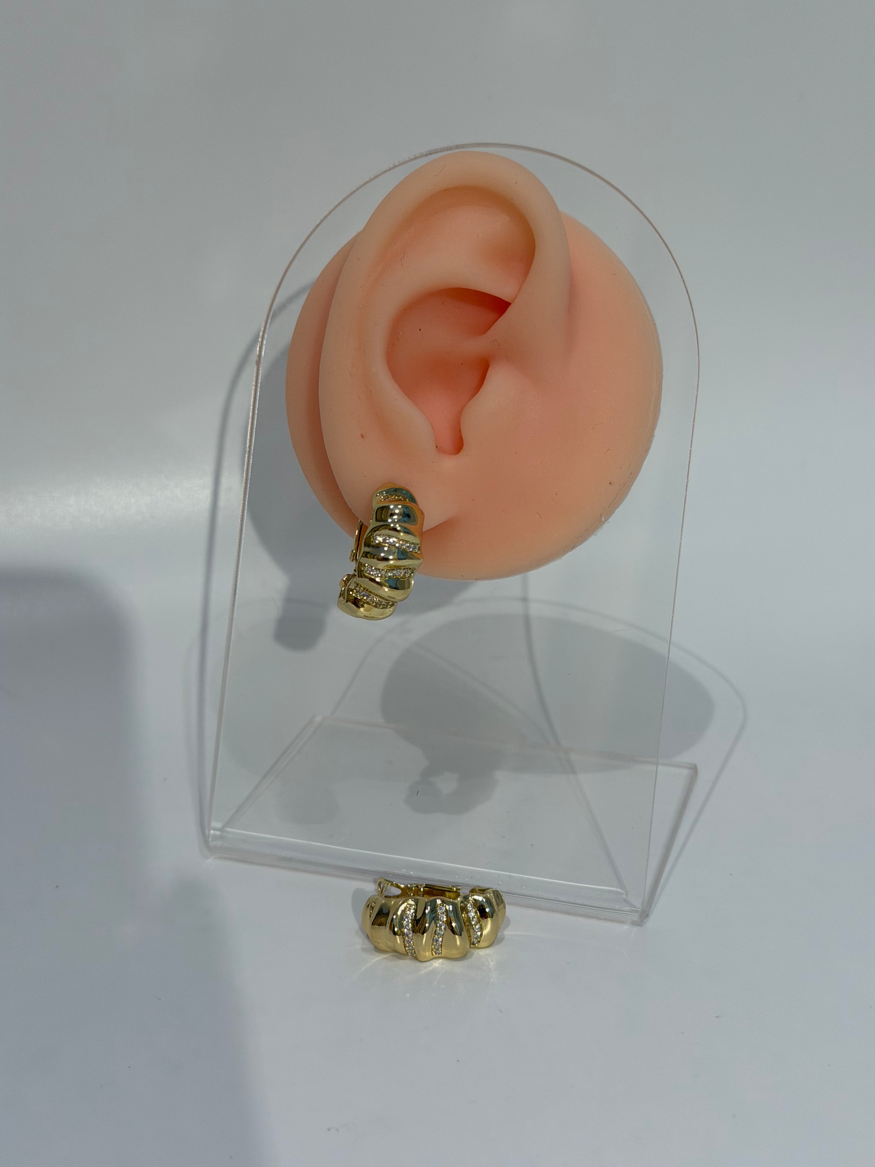 Taş İşleme Dalgalı Xuping Küpe