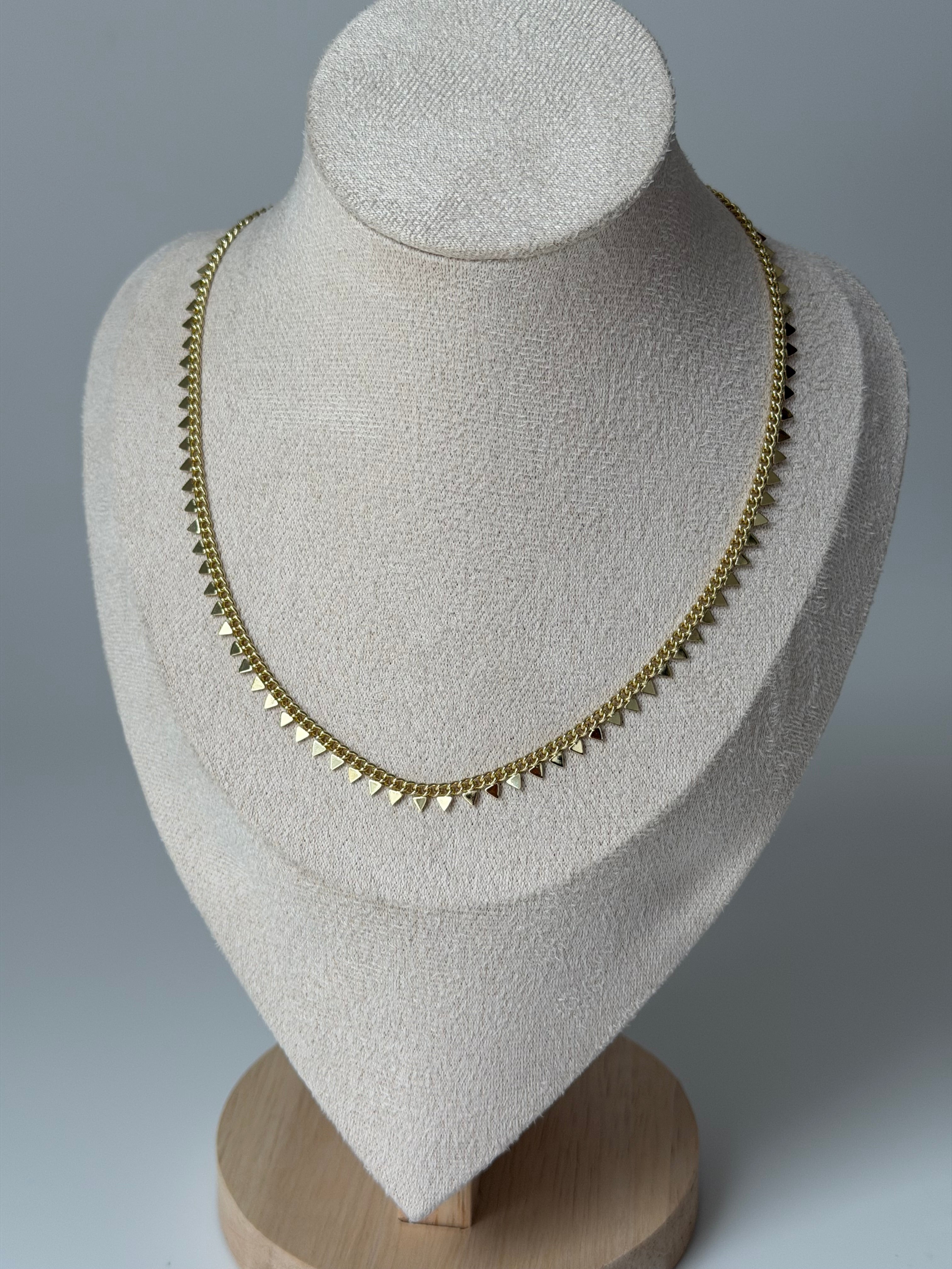 Üçgen sıra Kolye 14k