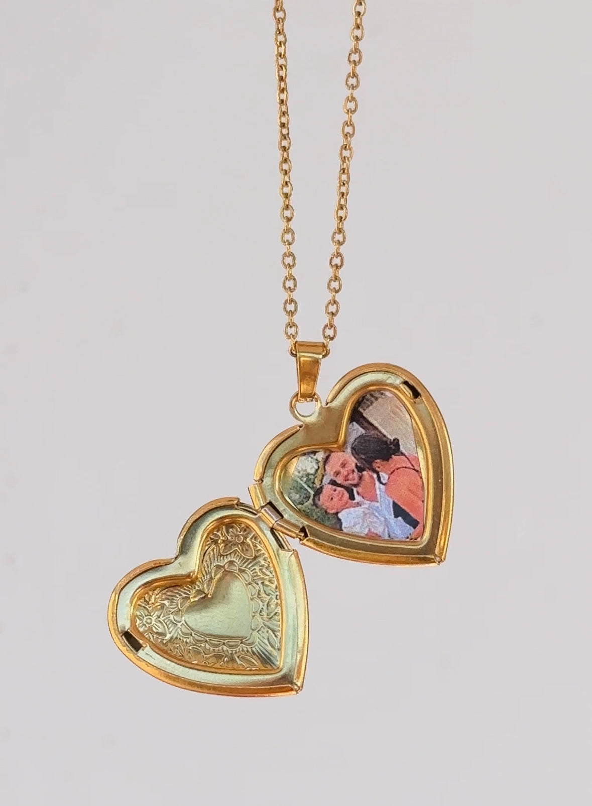 Vintage Kalp Anı Kolyesi Fotograflı