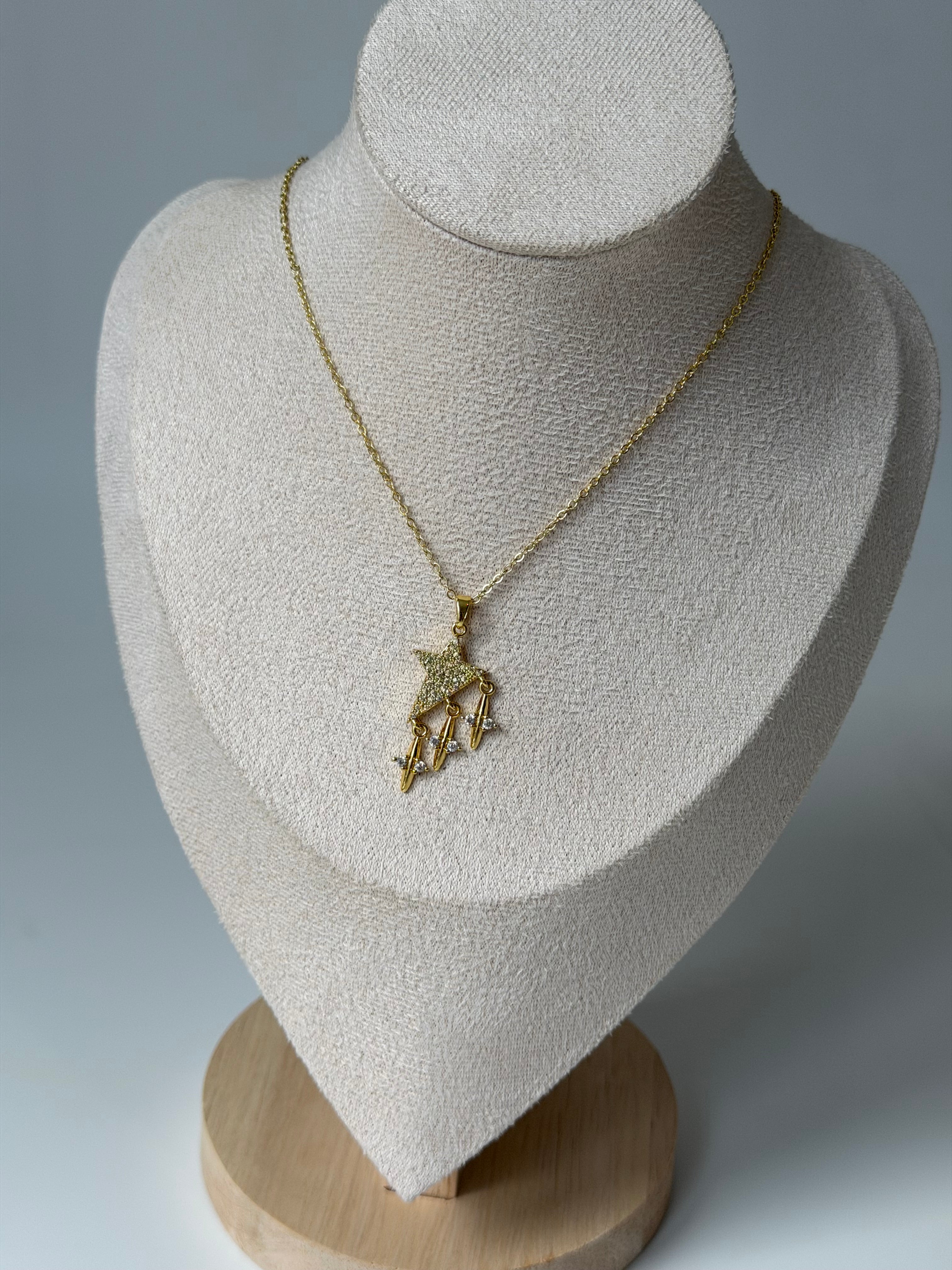 Gold Yıldız Yolu Kolye Çelik