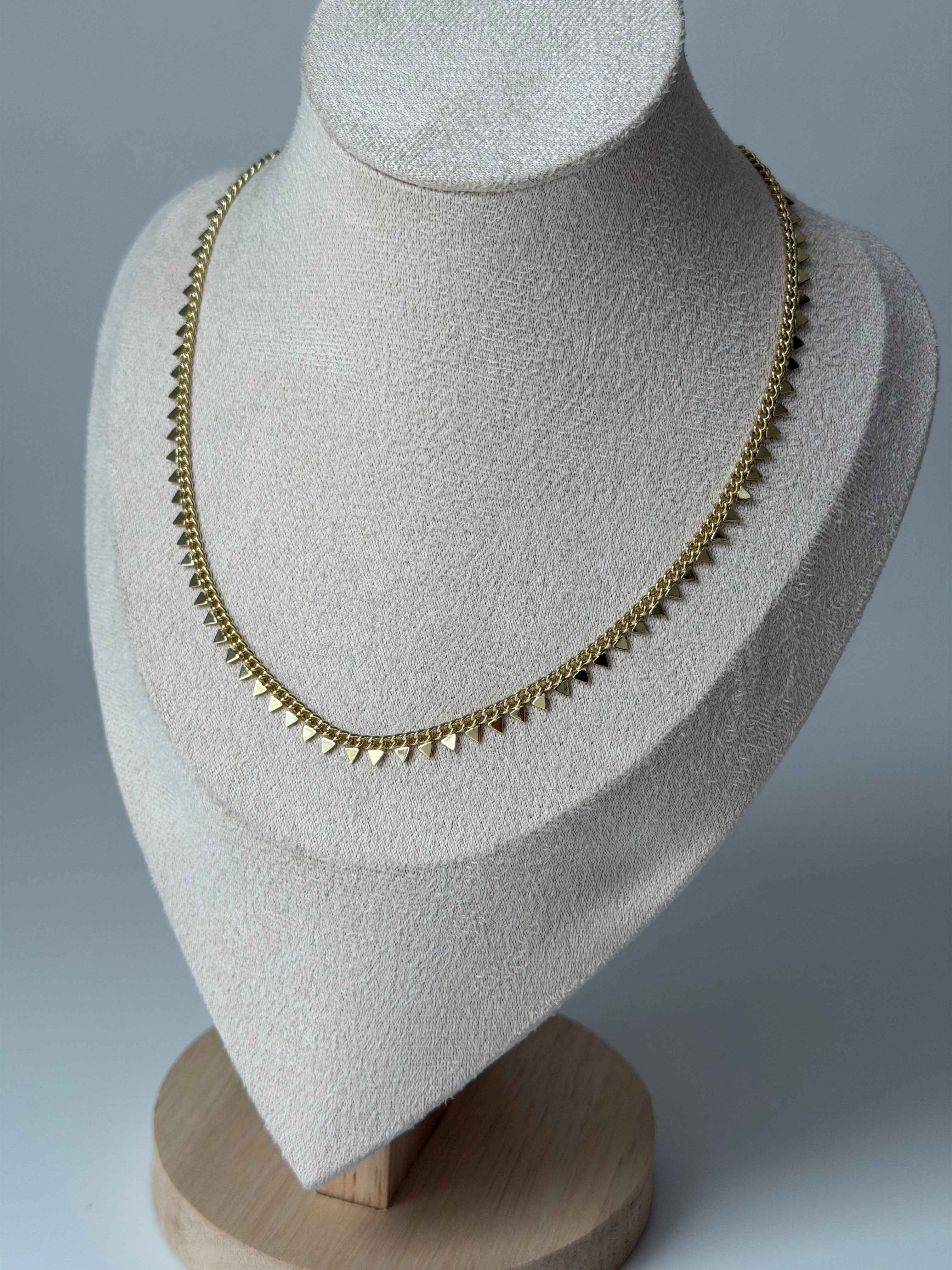 Üçgen sıra Kolye 14k