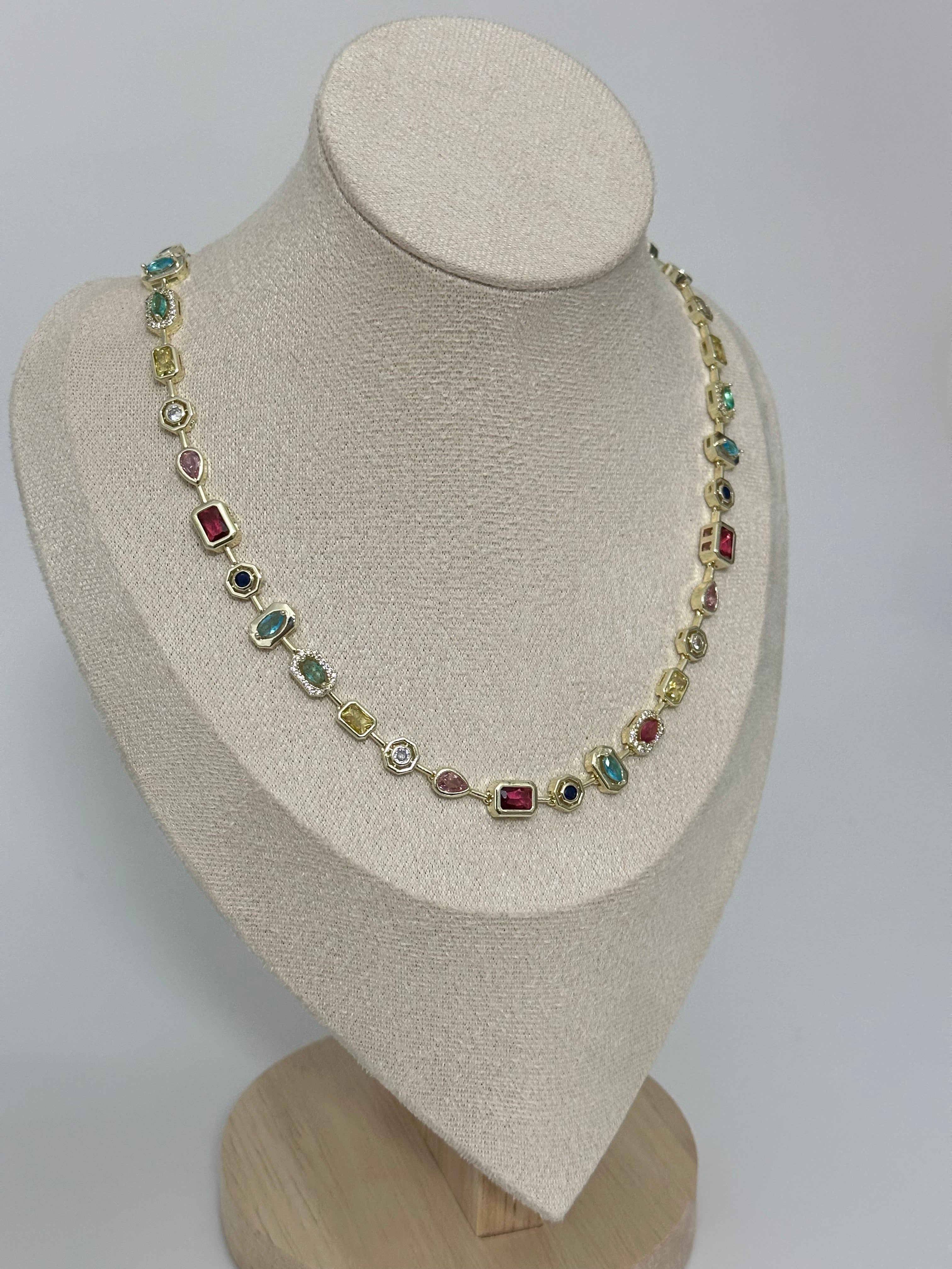 Gurmet kolye renkli taş melis g