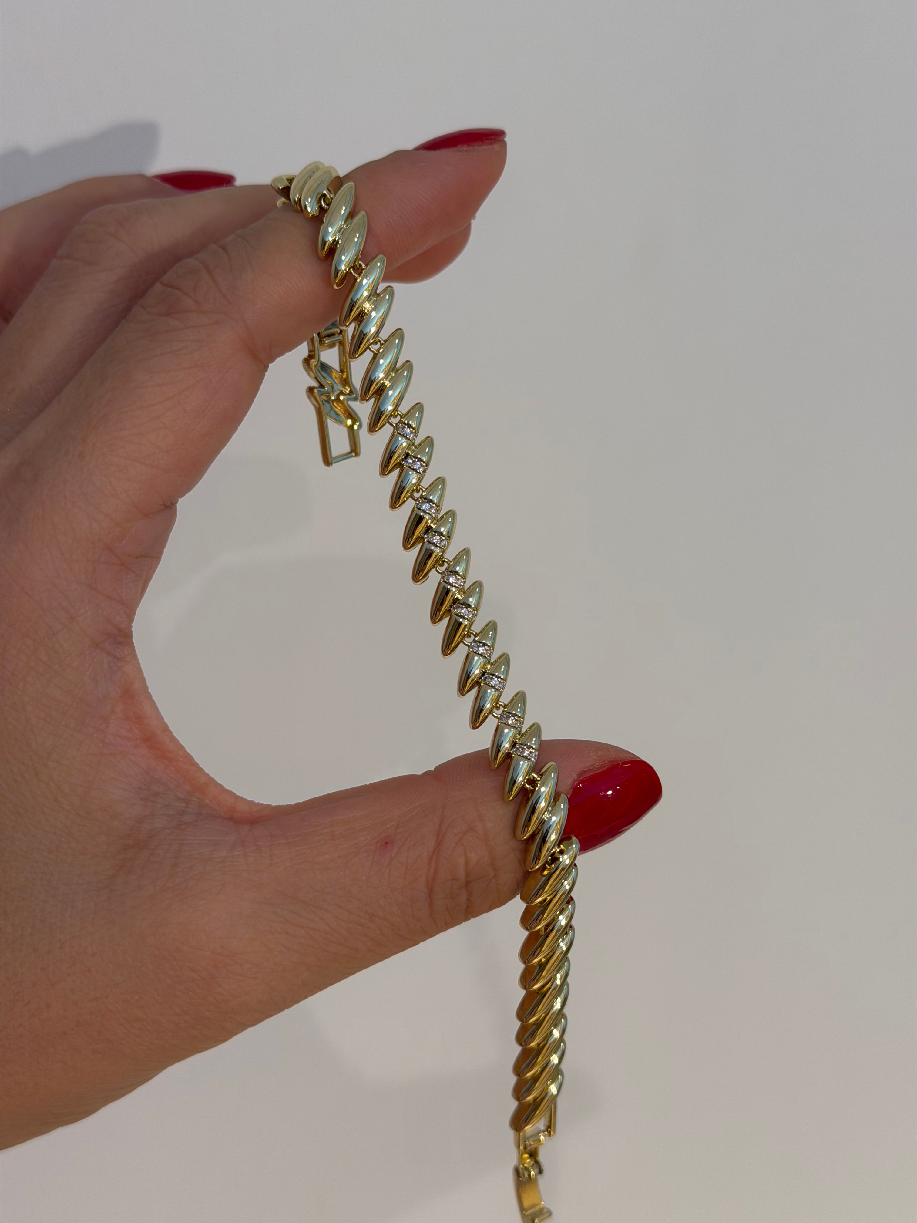 Eliaya Xuping Bileklik