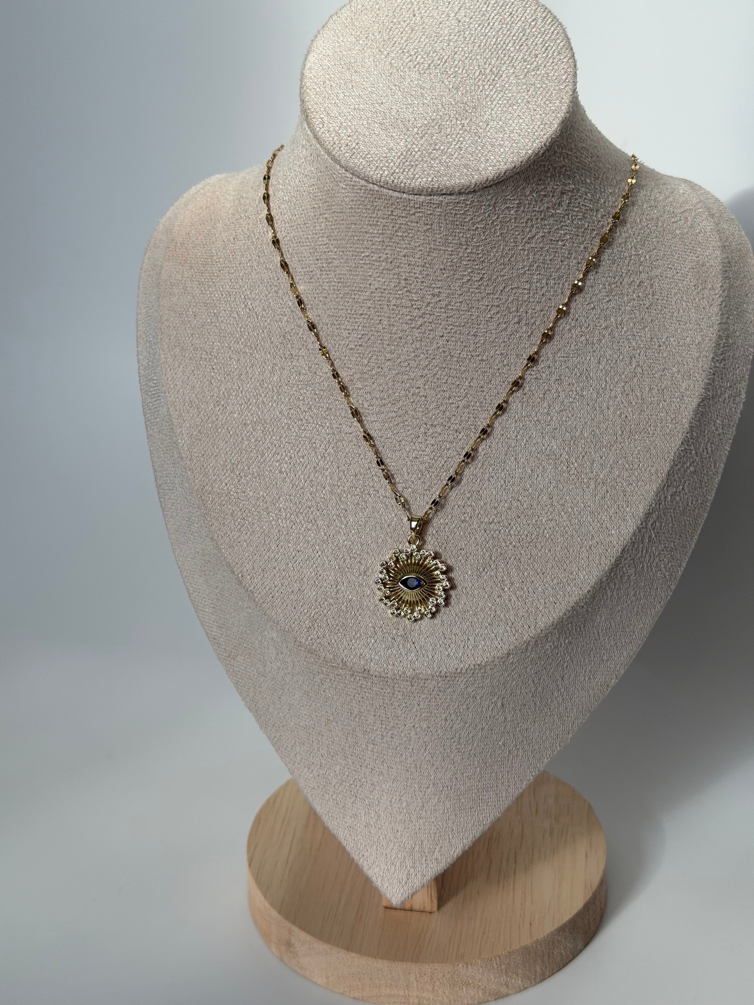 Blue Taş Göz Detay Çelik Kolye