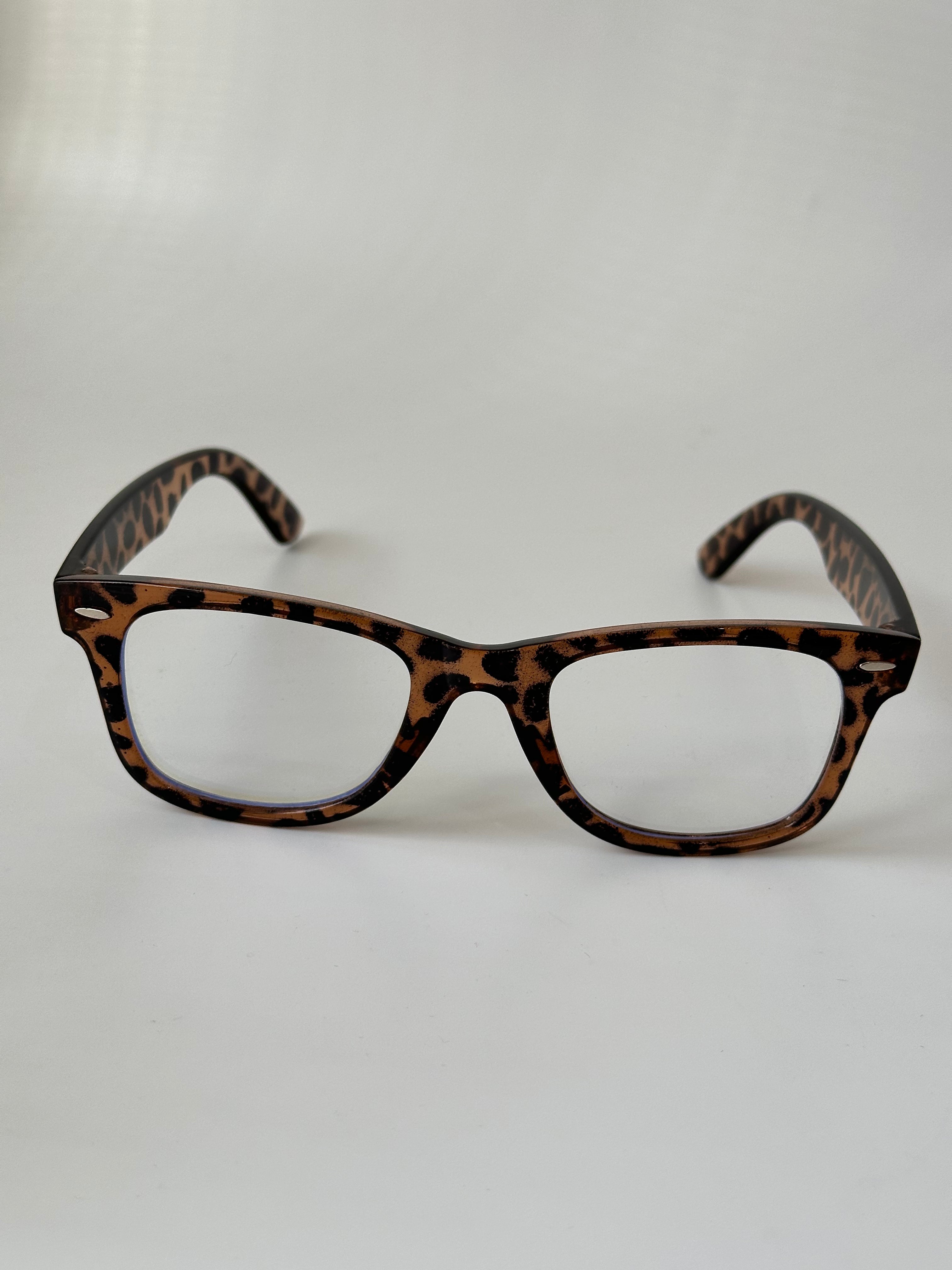 Kare leopar çerçeve gözlük imaj