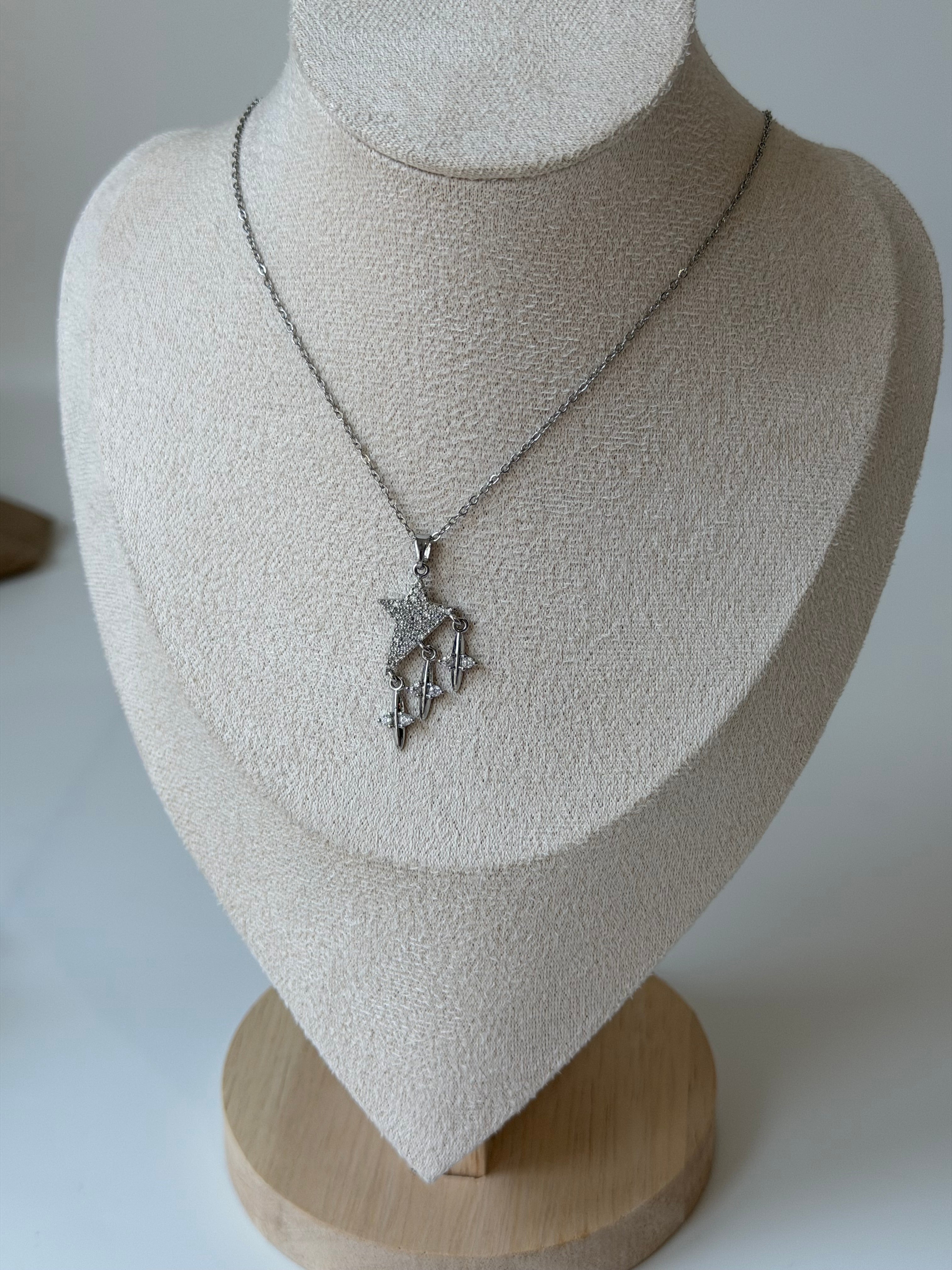 Yıldız Yolu Çelik Kolye