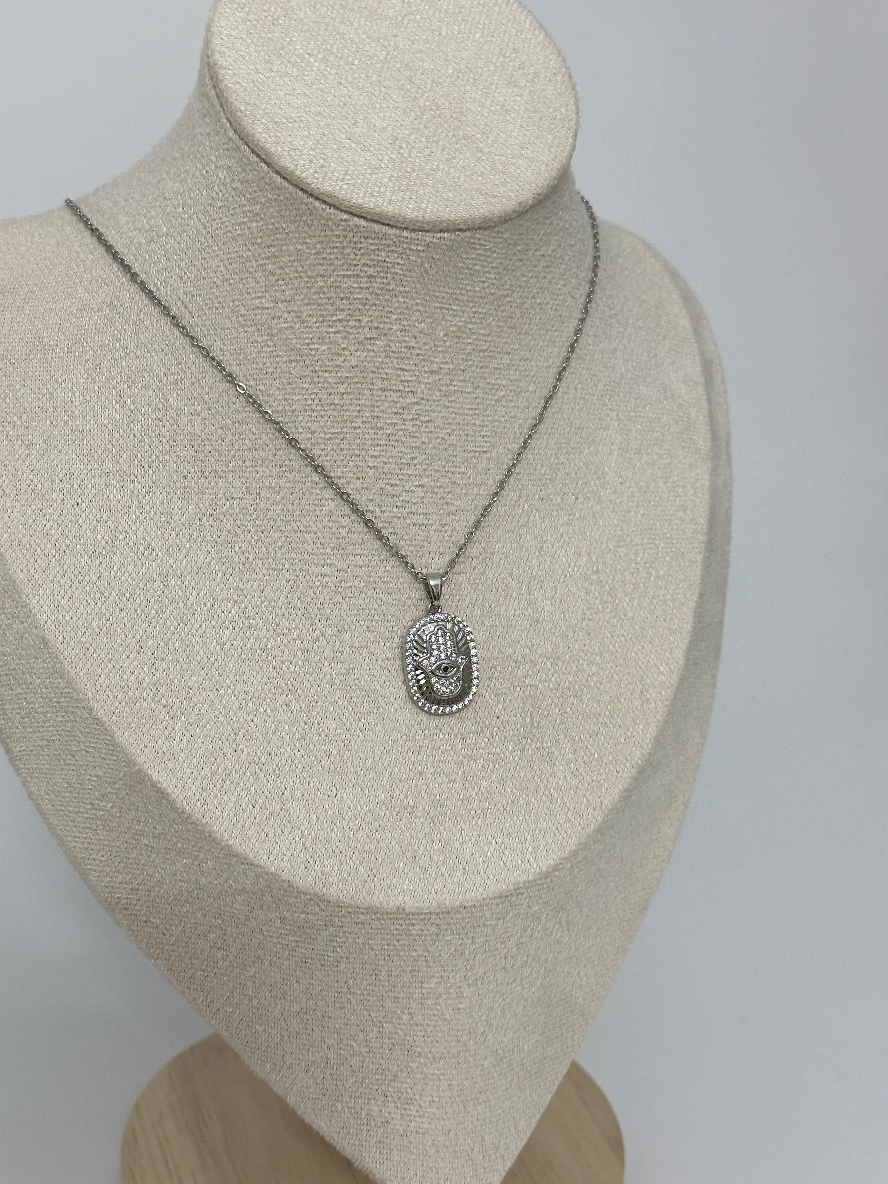 Silver hamsa detay kolye çelik