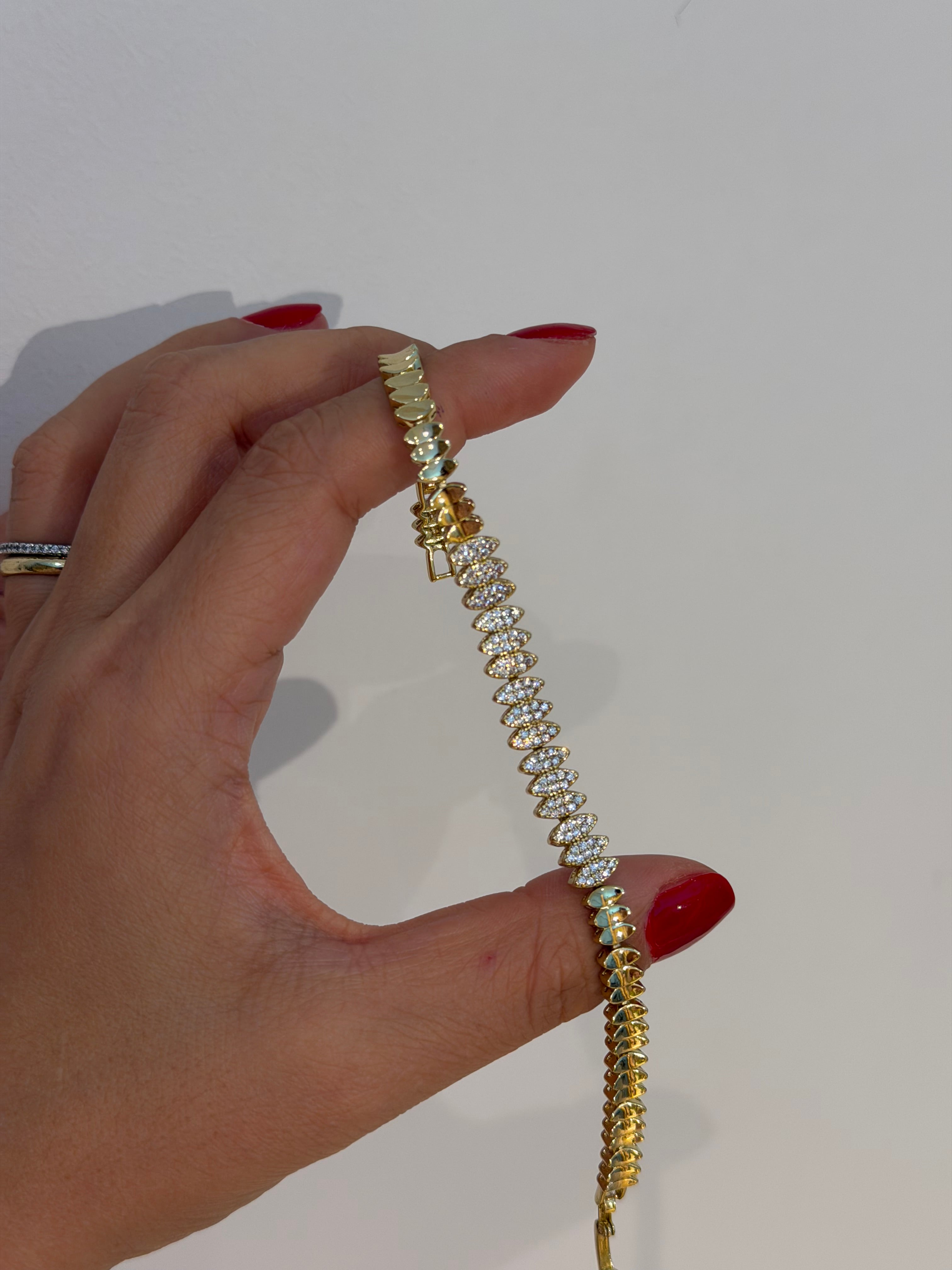 Badem Sıra Taş Xuping Bileklik