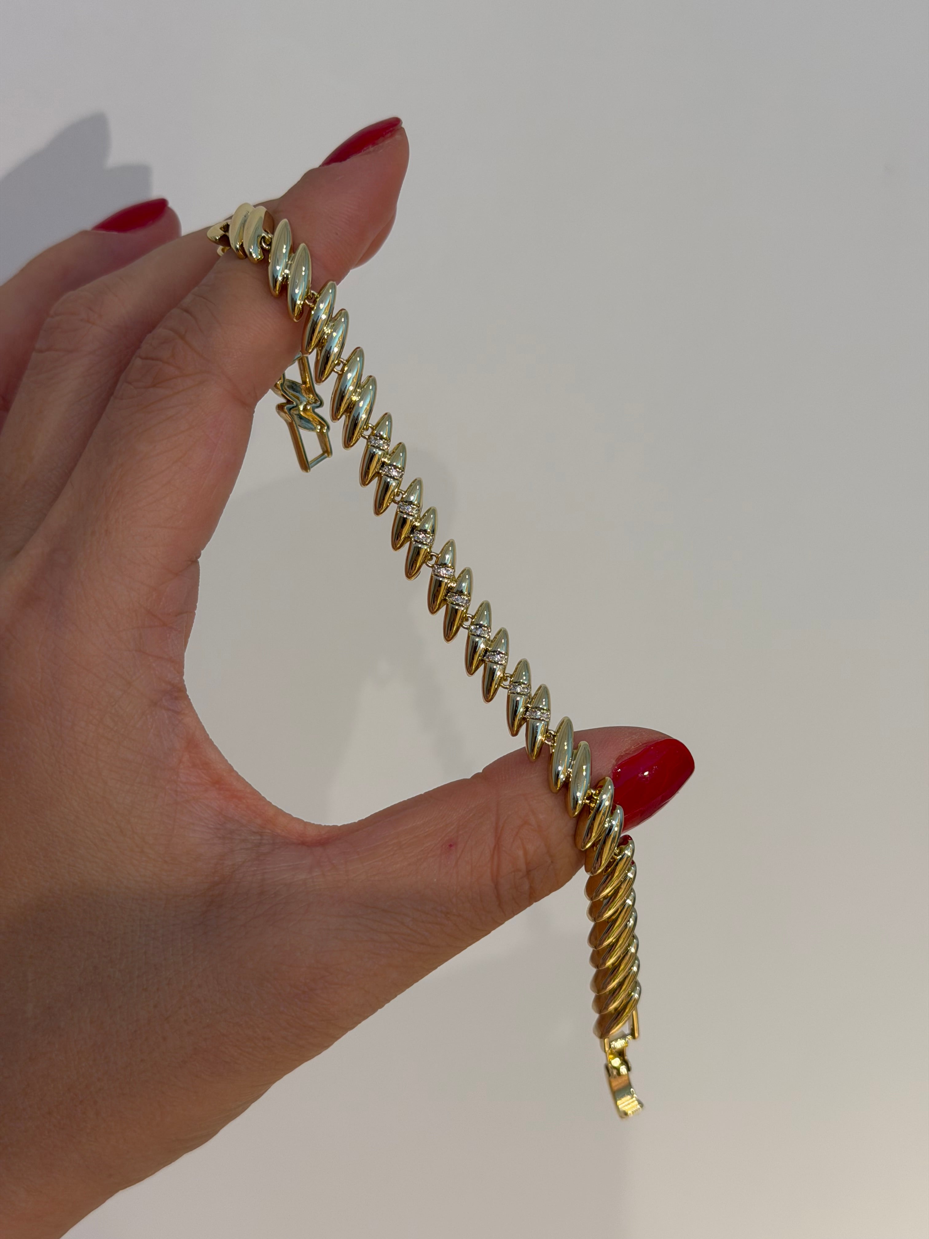 Eliaya Xuping Bileklik