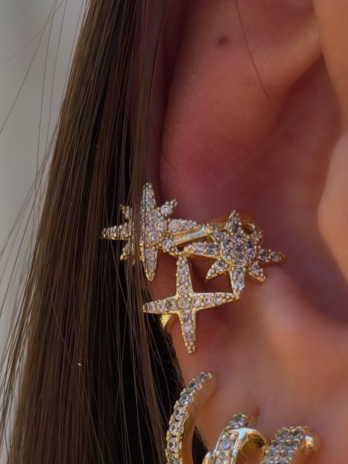 Çoklu yıldız earcuff küpe