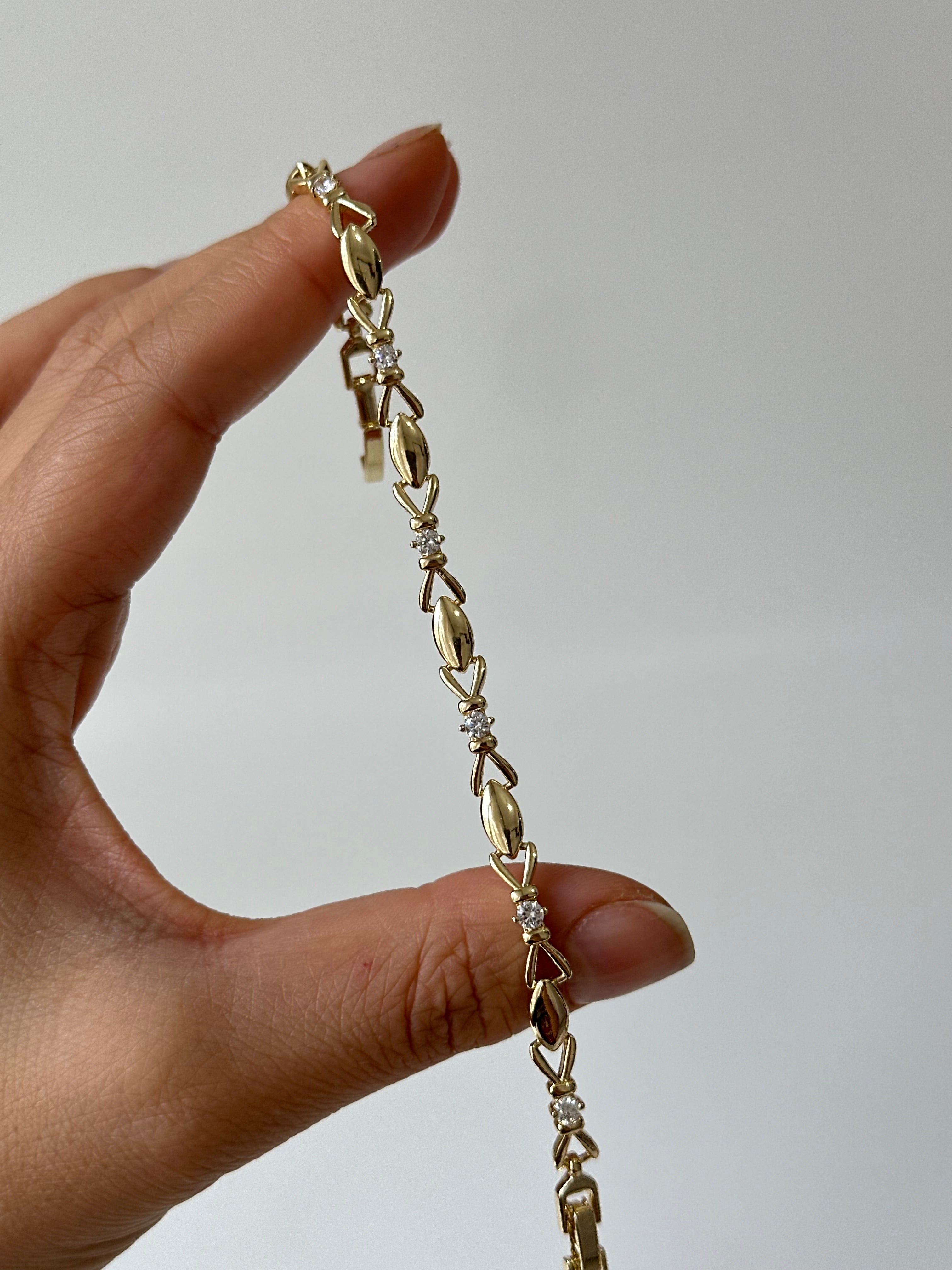 Kurdela Model 14k Bileklik