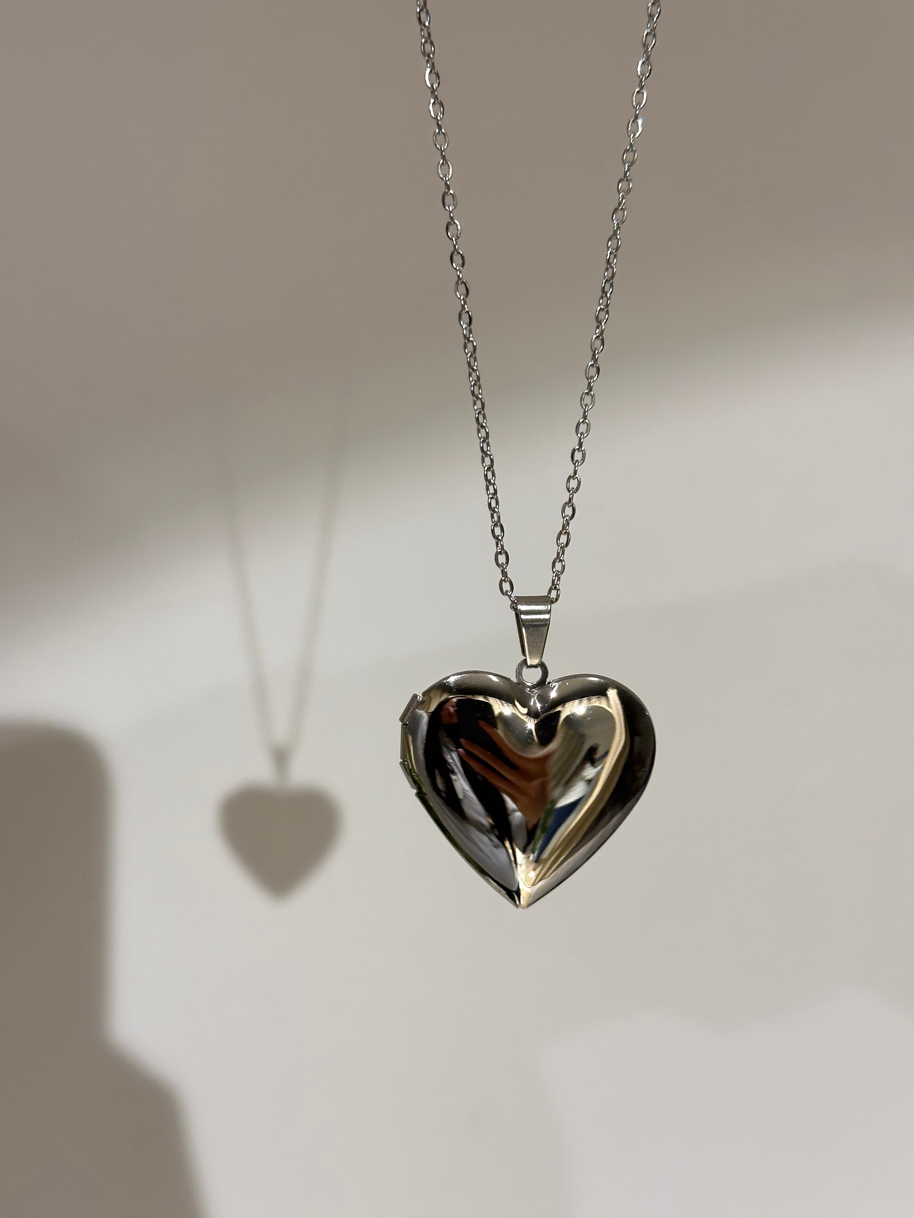 Silver Çelik Anı Kolyesi Fotograflı