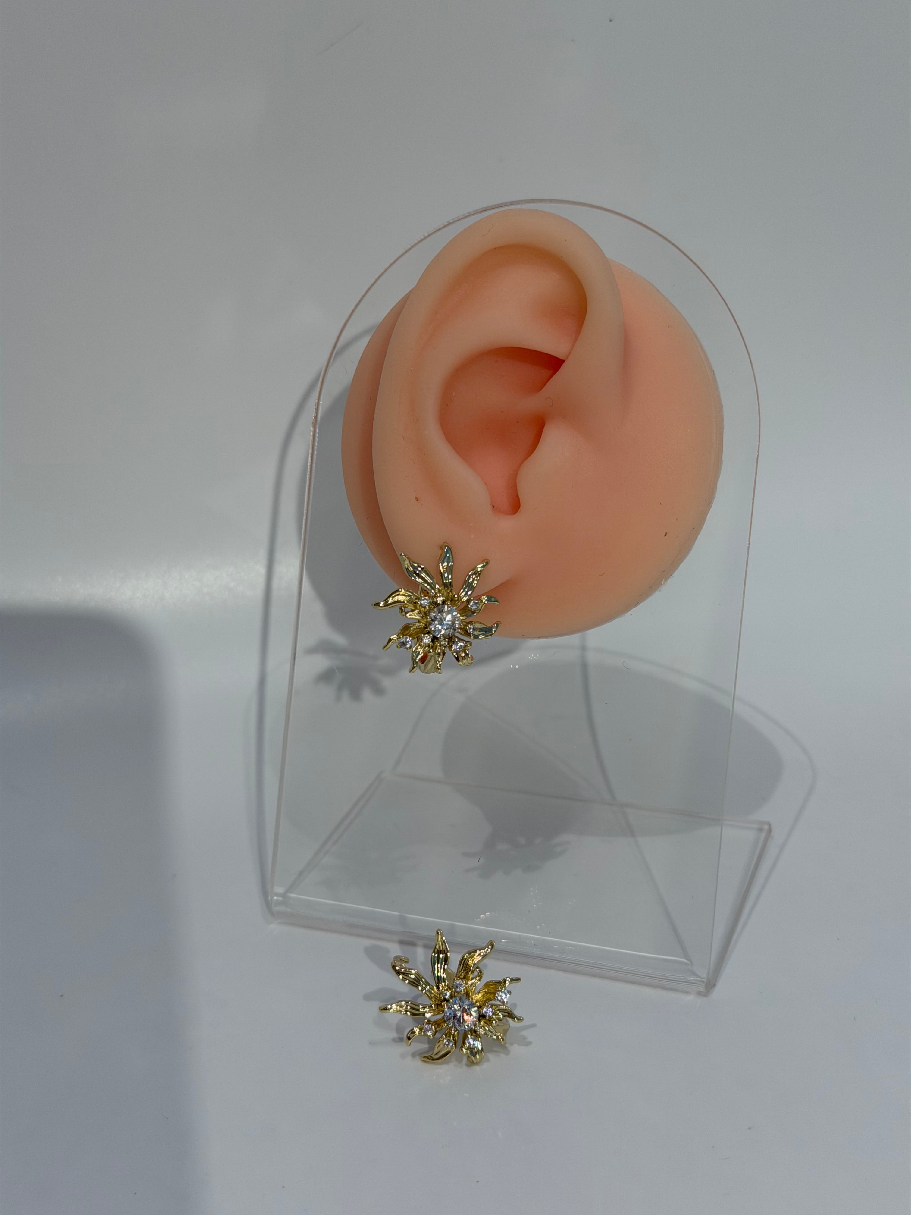 Çiçek Motif Taşlı Xuping Küpe