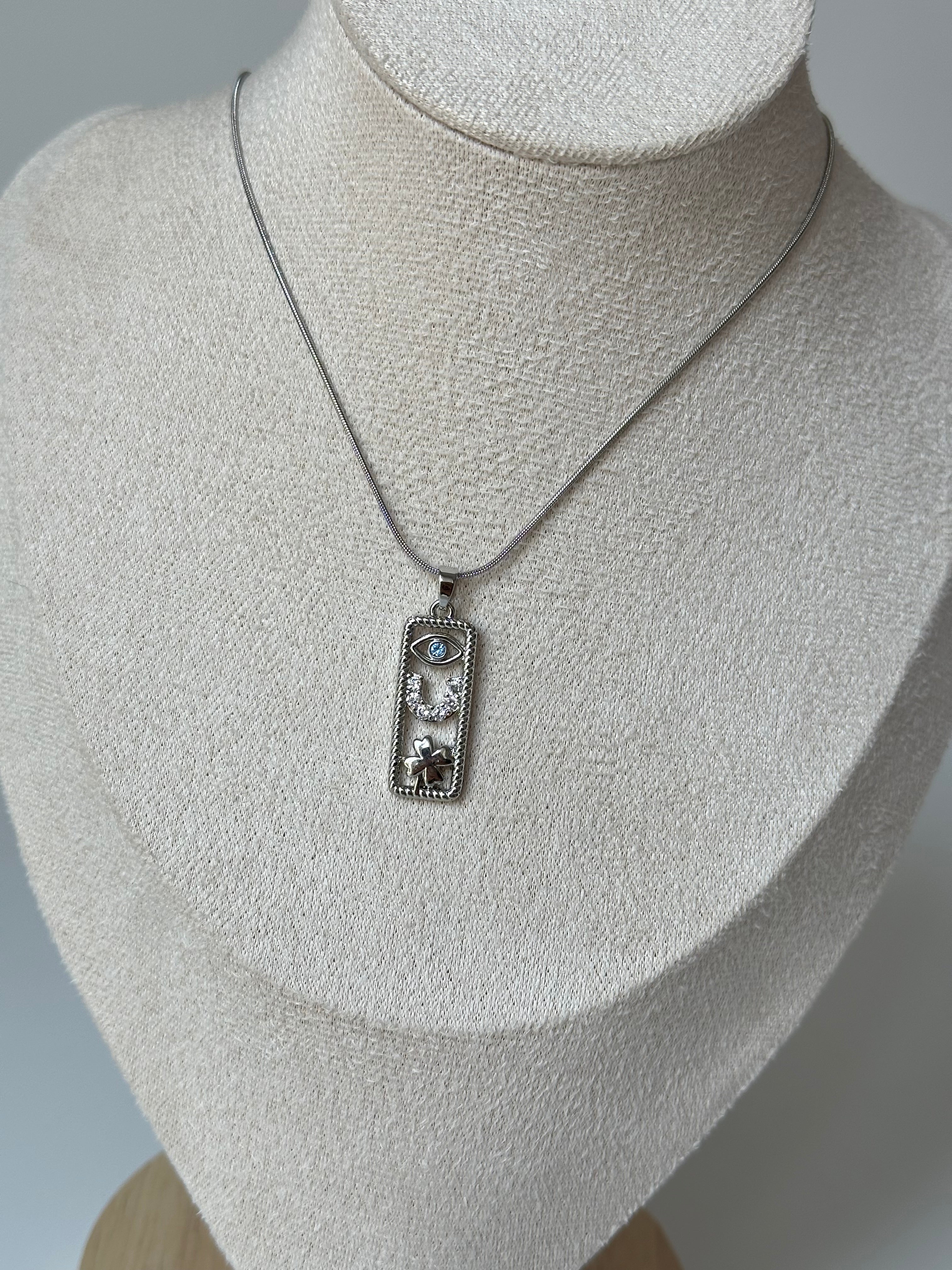 3 Figürlü Silver Şans Kolyesi Çelik