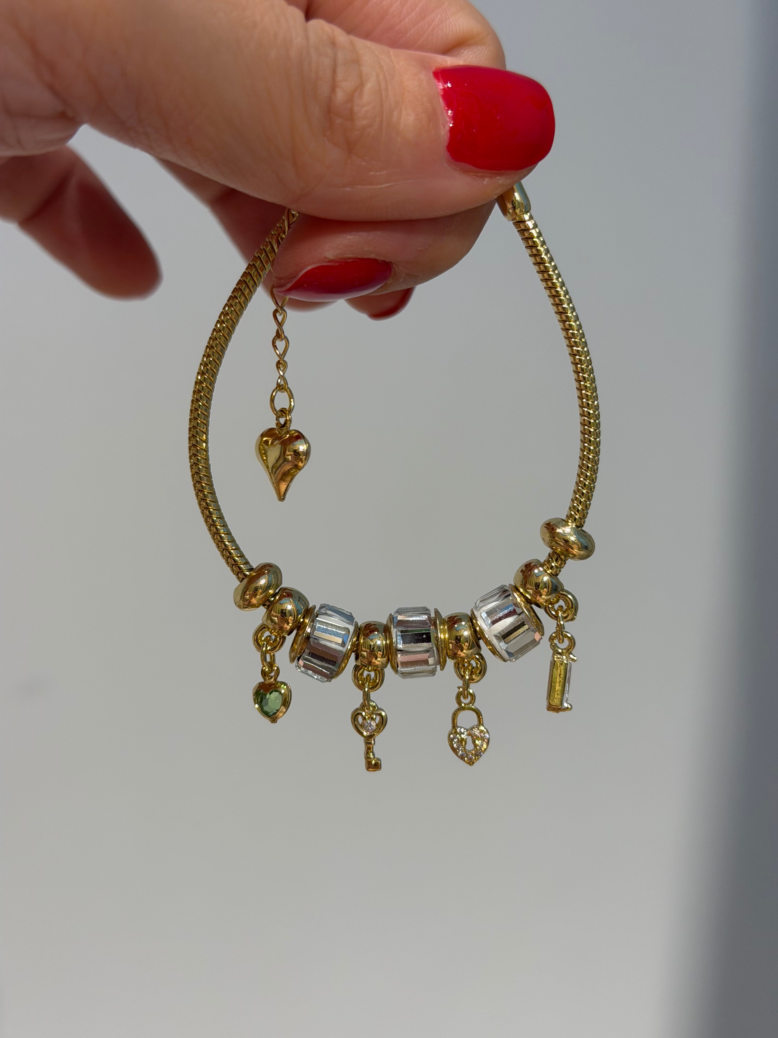 Kalp Kilit Charmlı 14K Çelik Bileklik