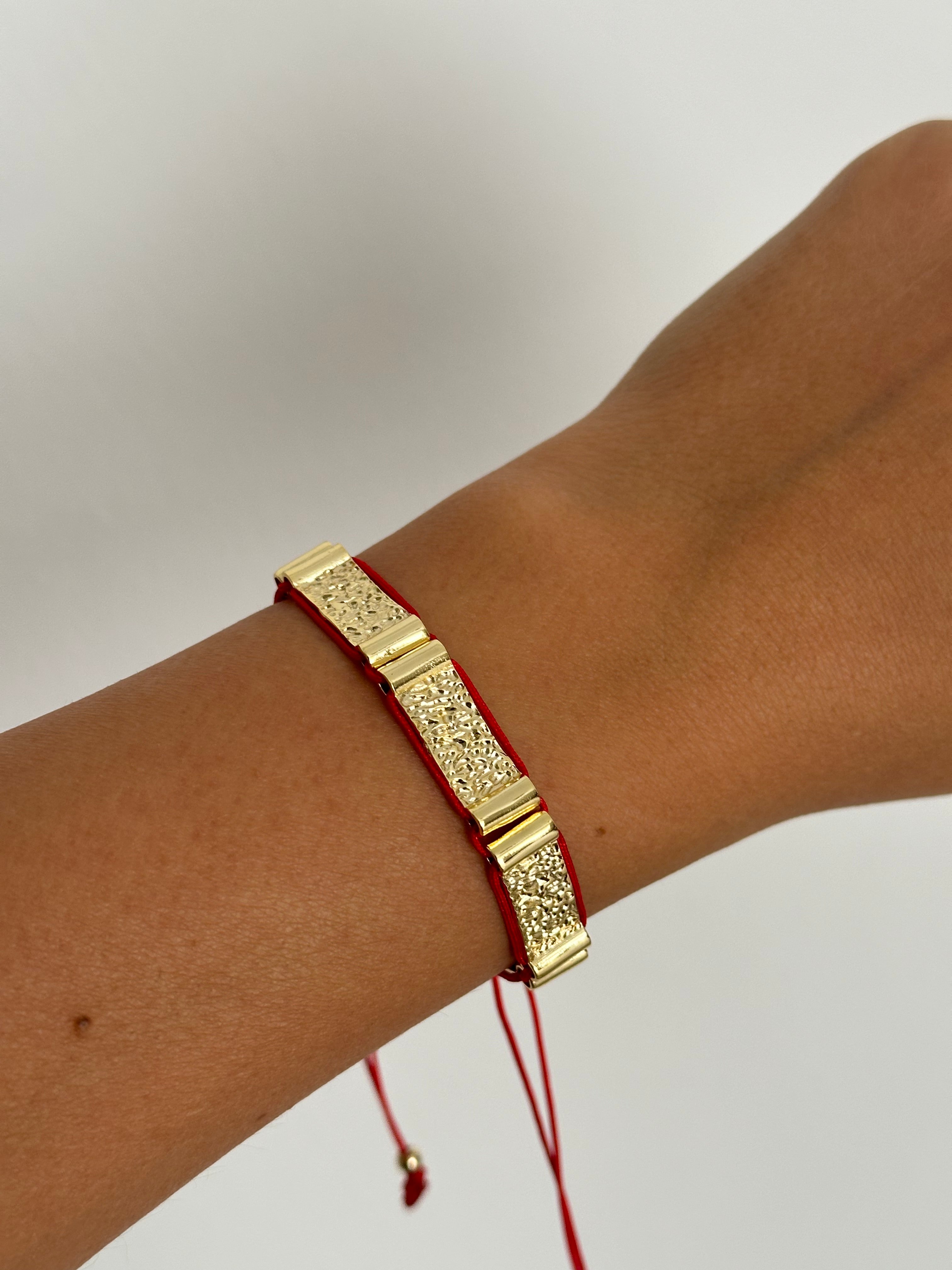 Kırmızı İp Vintage Plaka Bileklik