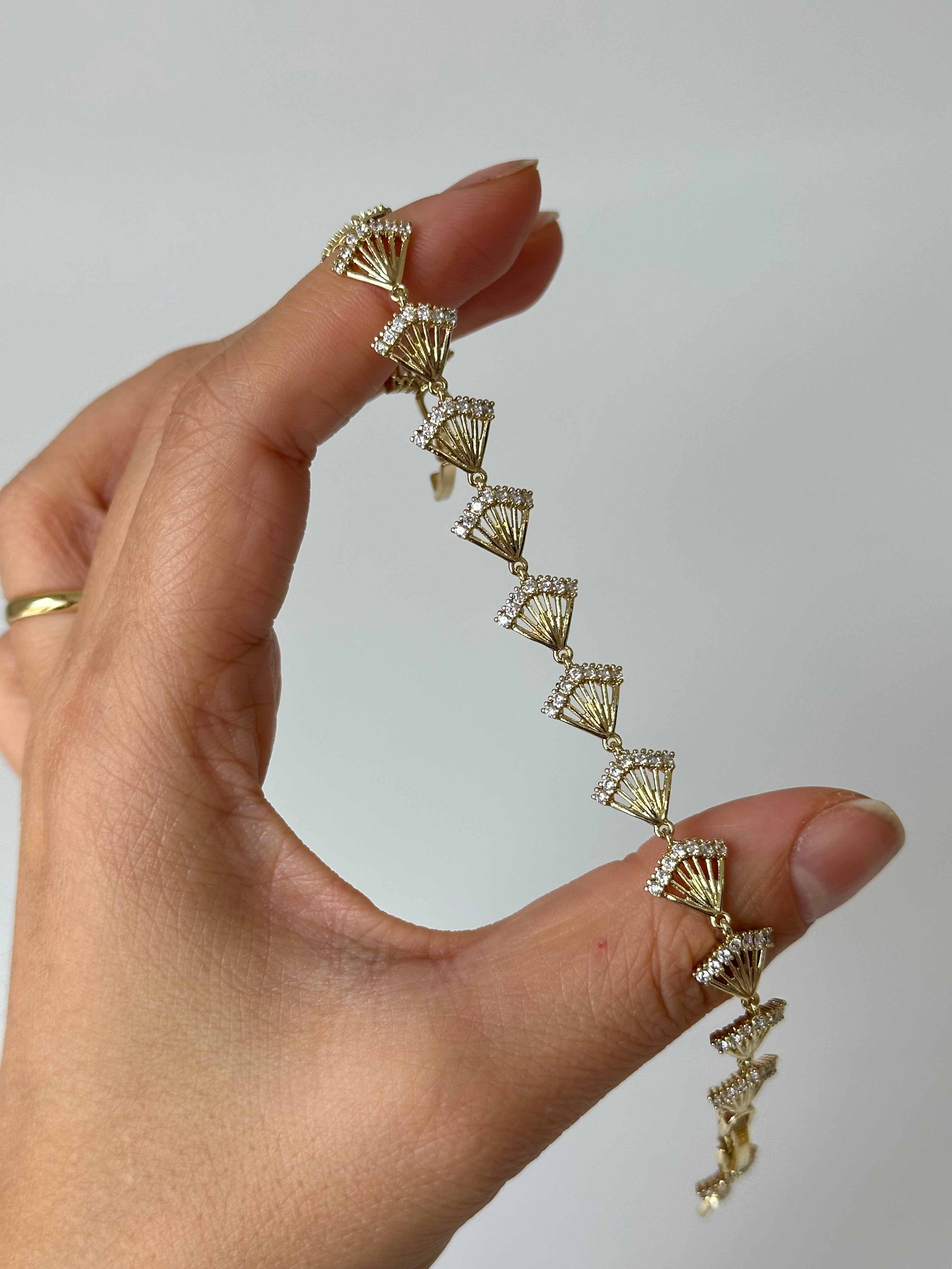 Yaprak Sıra Taş İşleme Xuping Bileklik