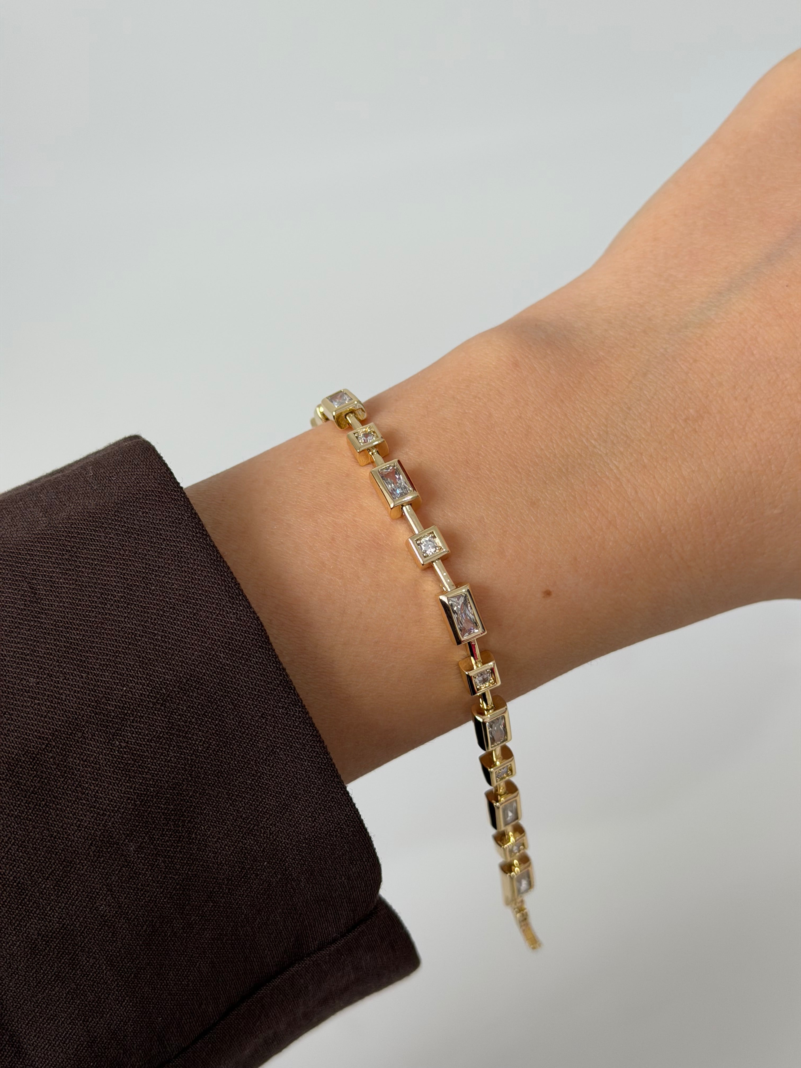 Taş kare Sıra Bileklik