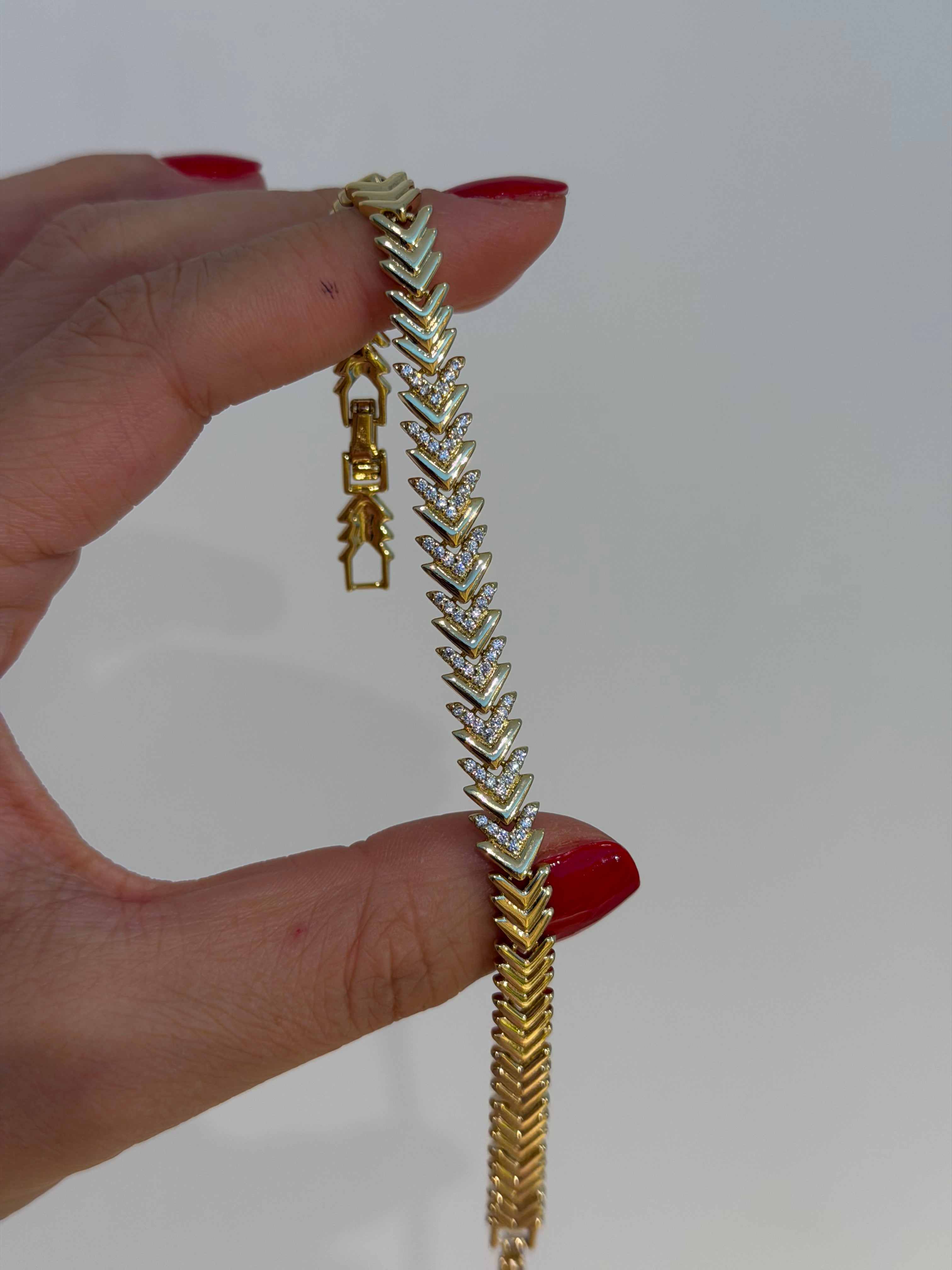 Taş İşleme Sıksıra Balık Sırtı Xuping Bileklik