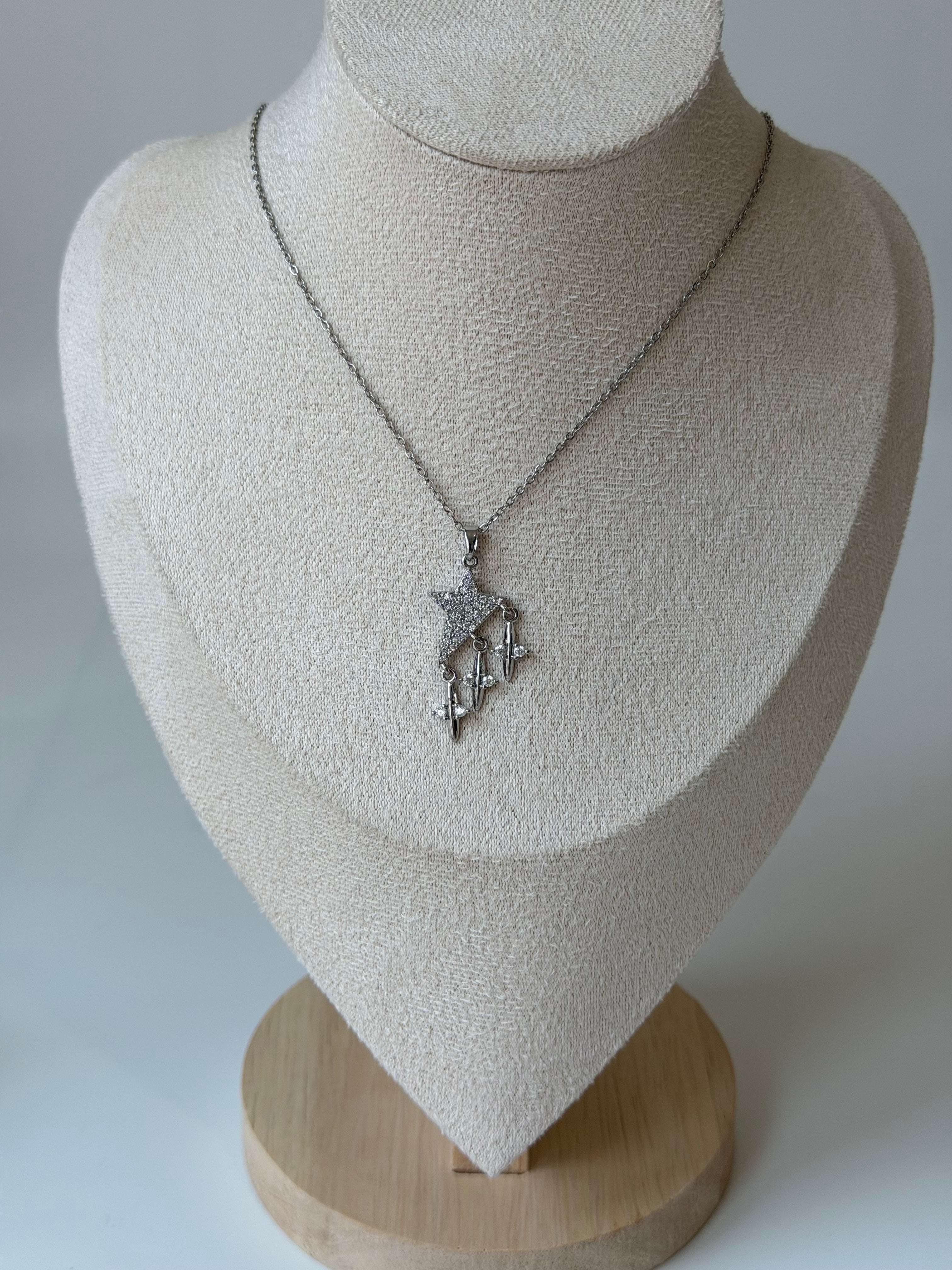 Yıldız Yolu Çelik Kolye