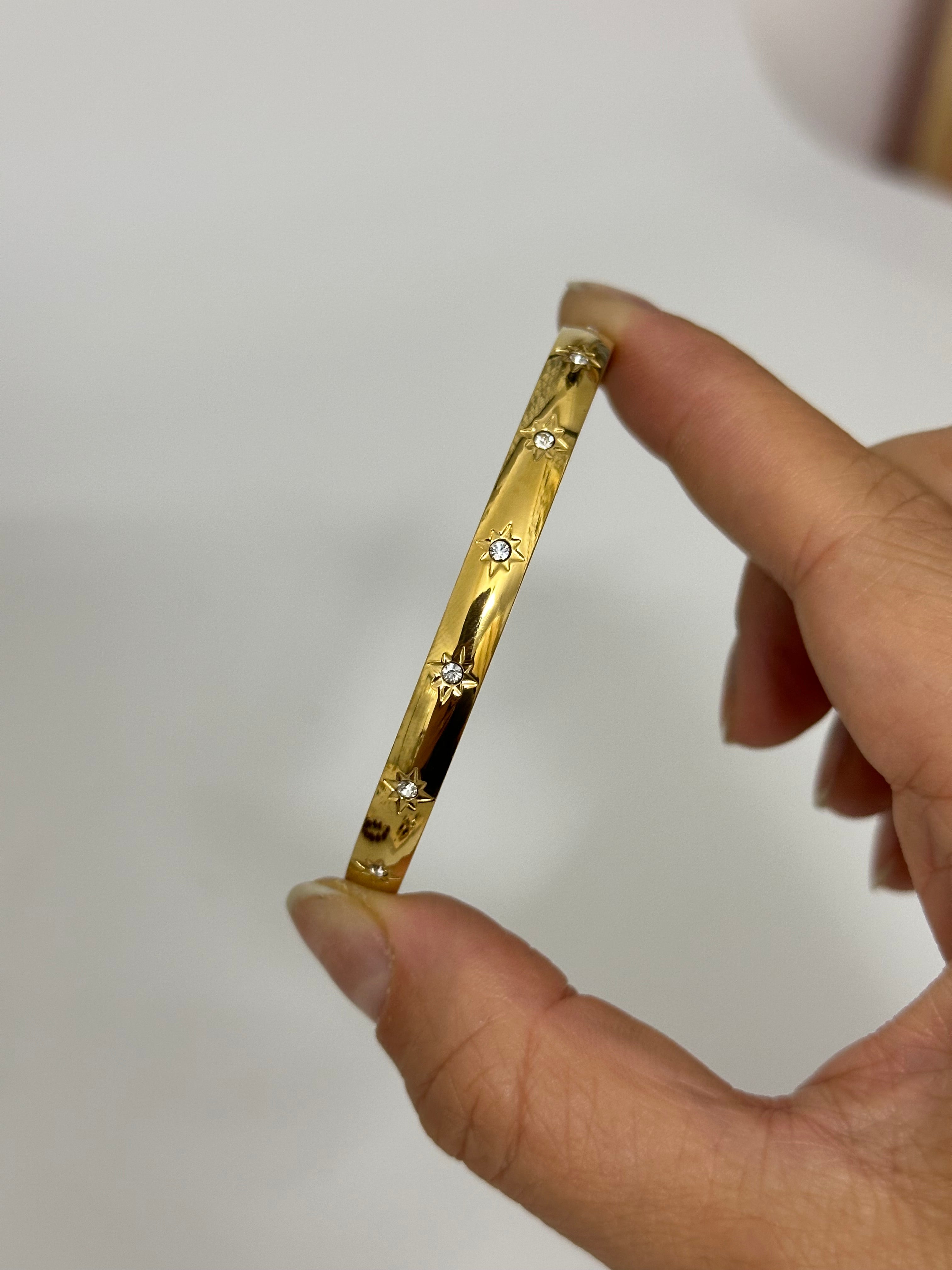 Yıldız işleme çelik kelepçe