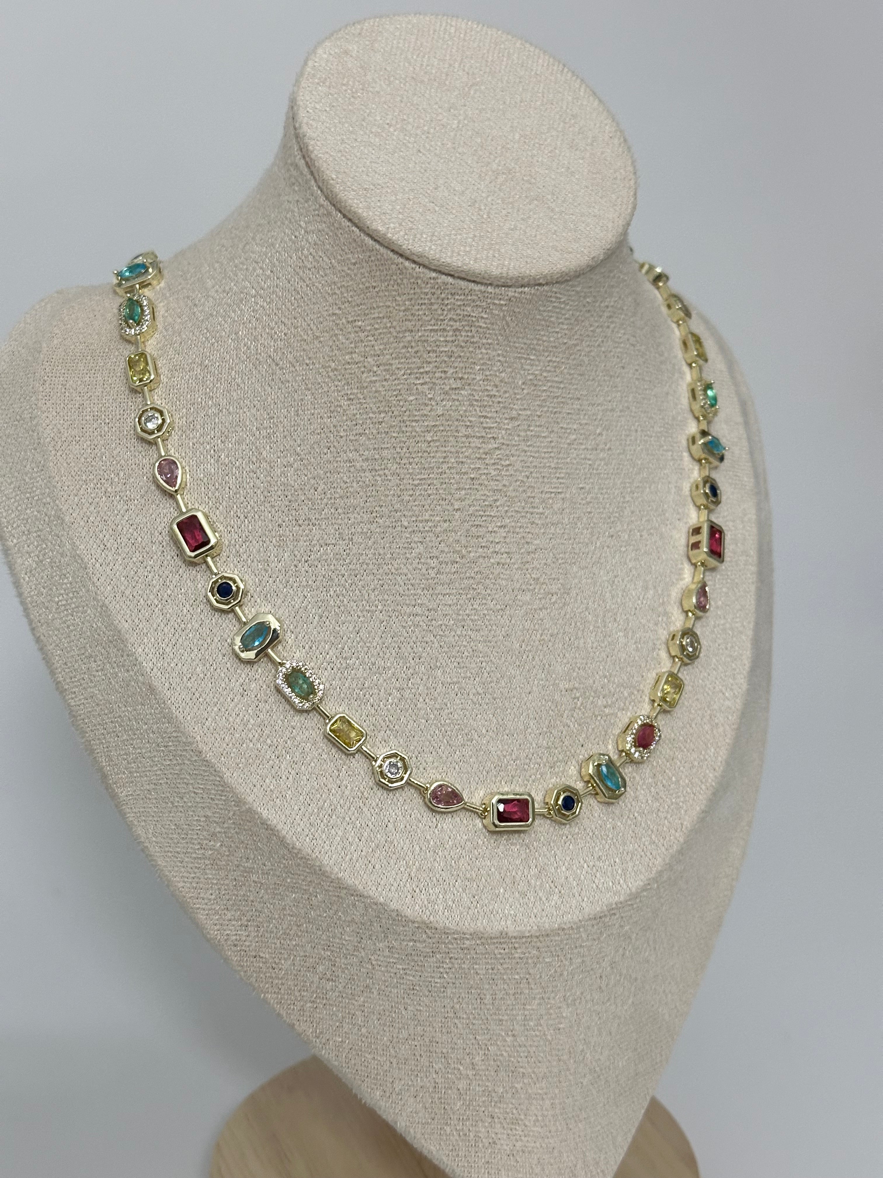 Gurmet kolye renkli taş melis g