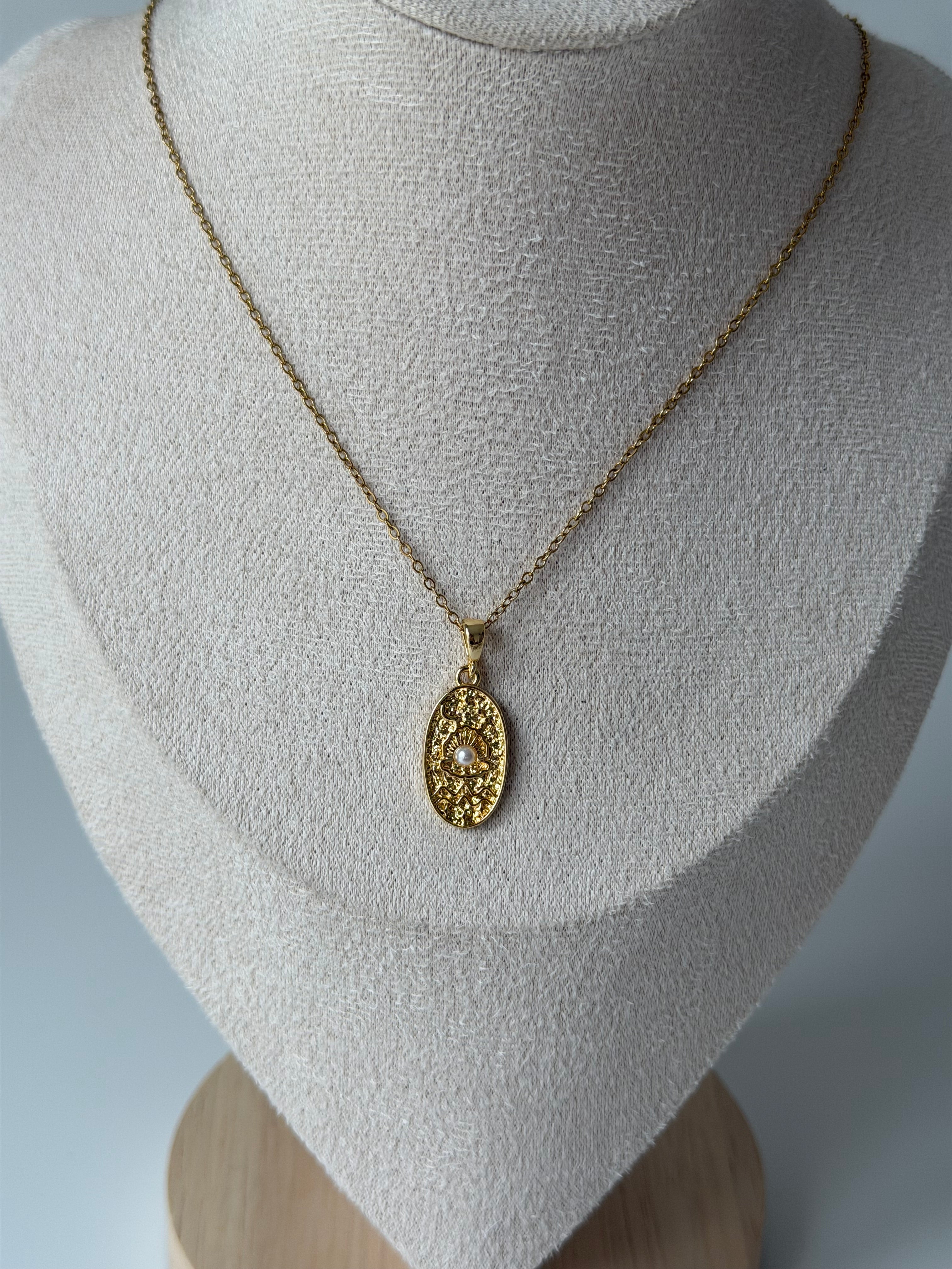 İstiridye İnci Detay Vintage Kolye