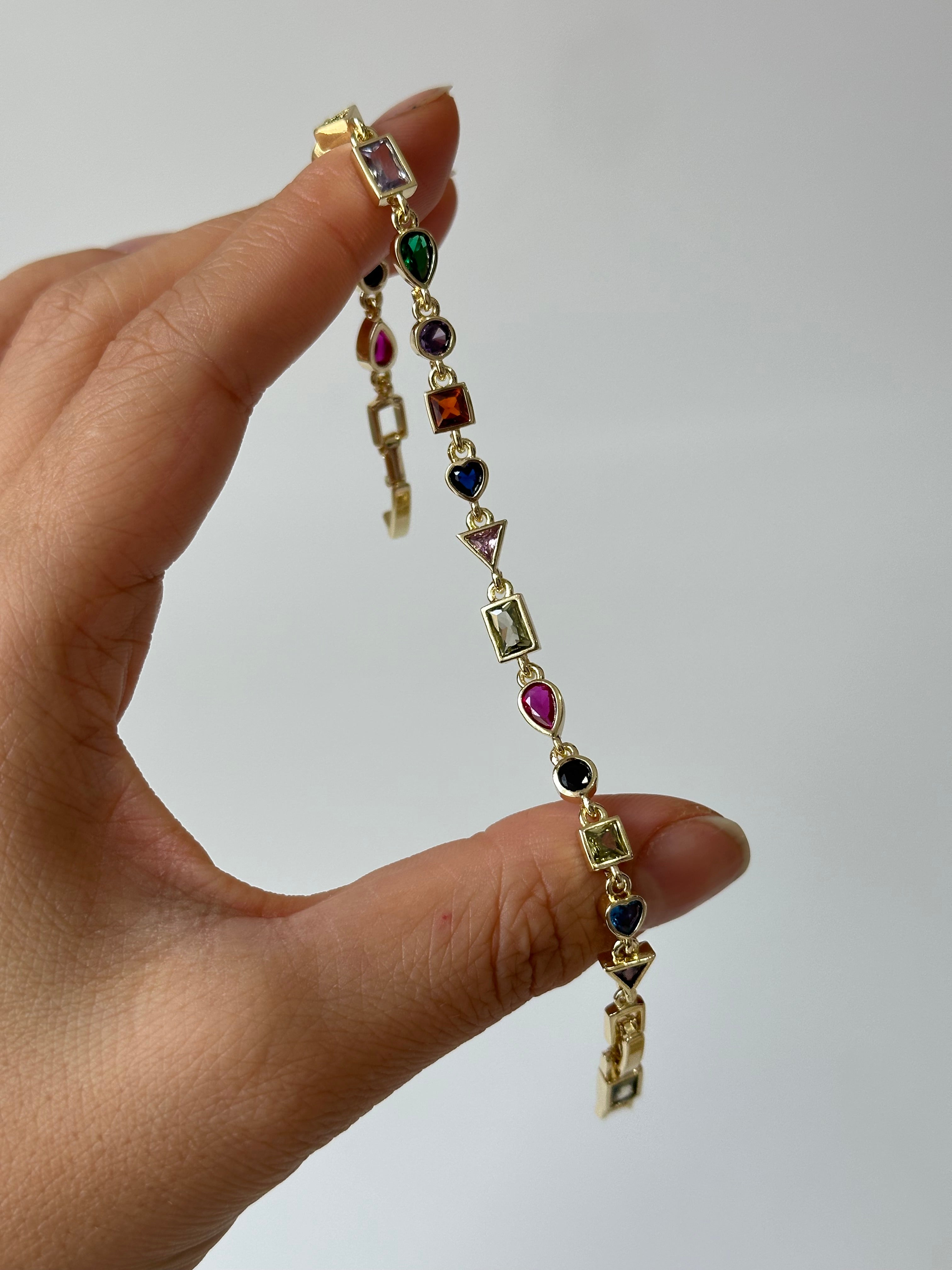 Asimetrik Renkli Taş Bileklik