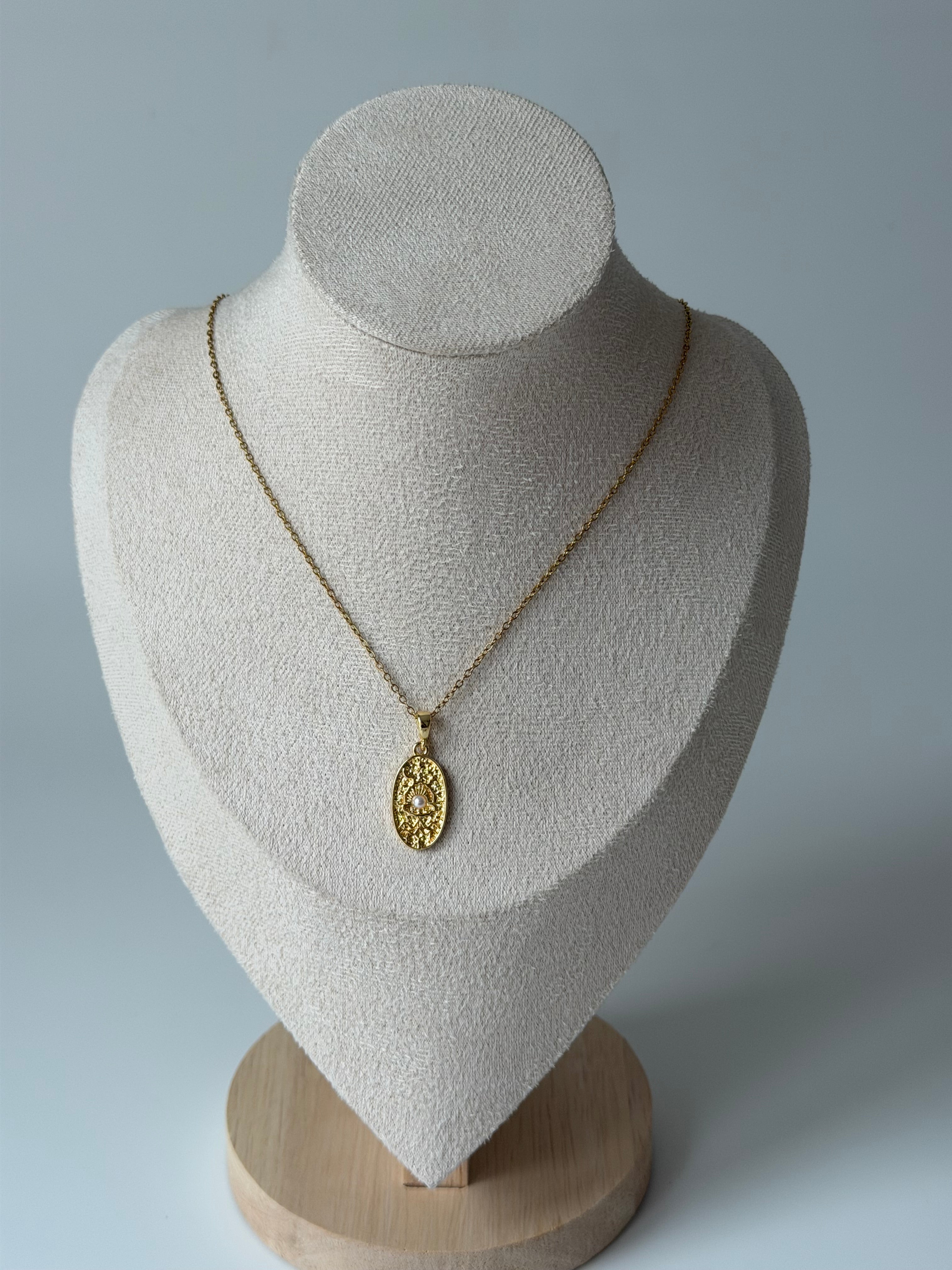 İstiridye İnci Detay Vintage Kolye