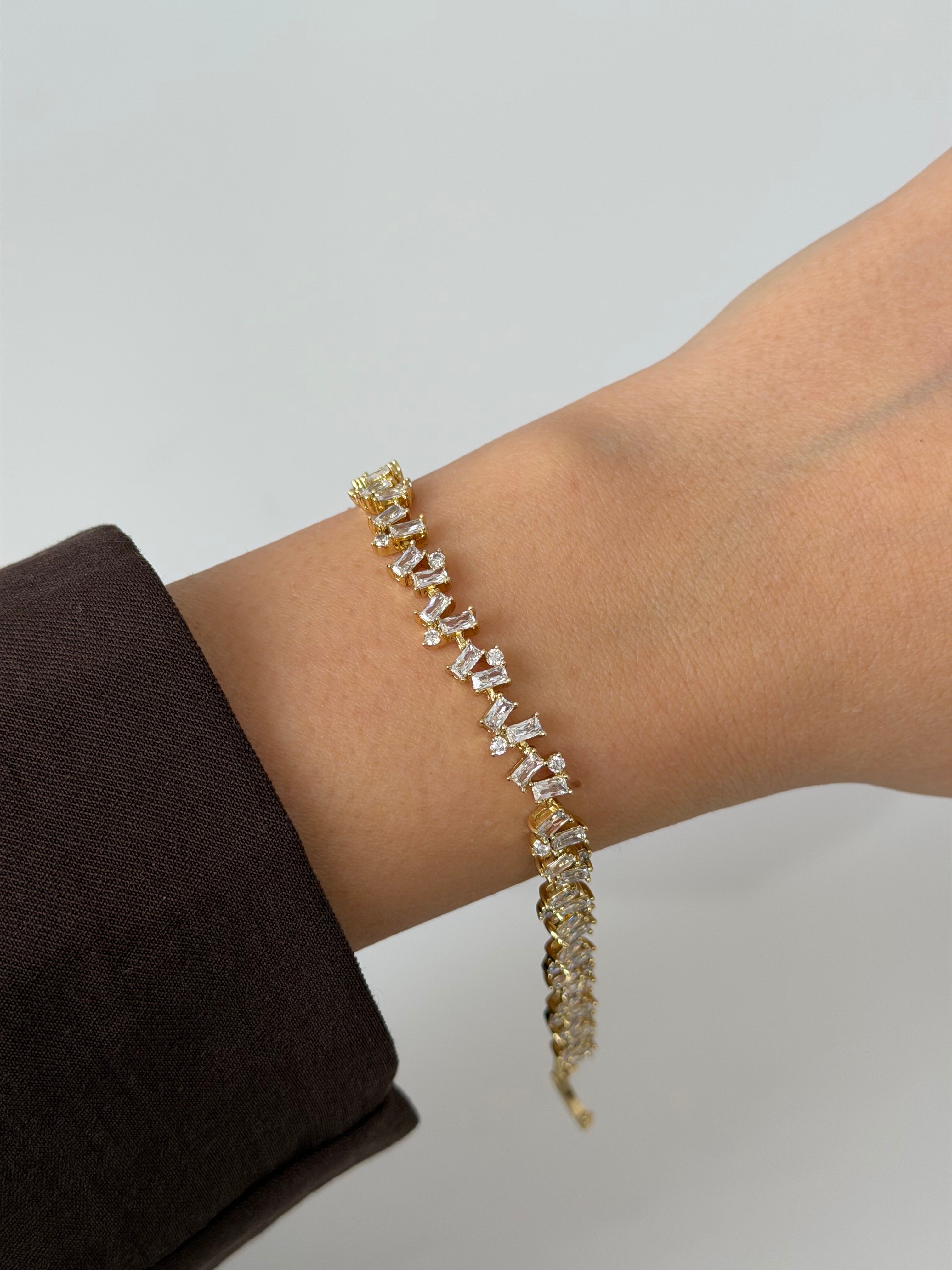 Kristias Xuping Bileklik