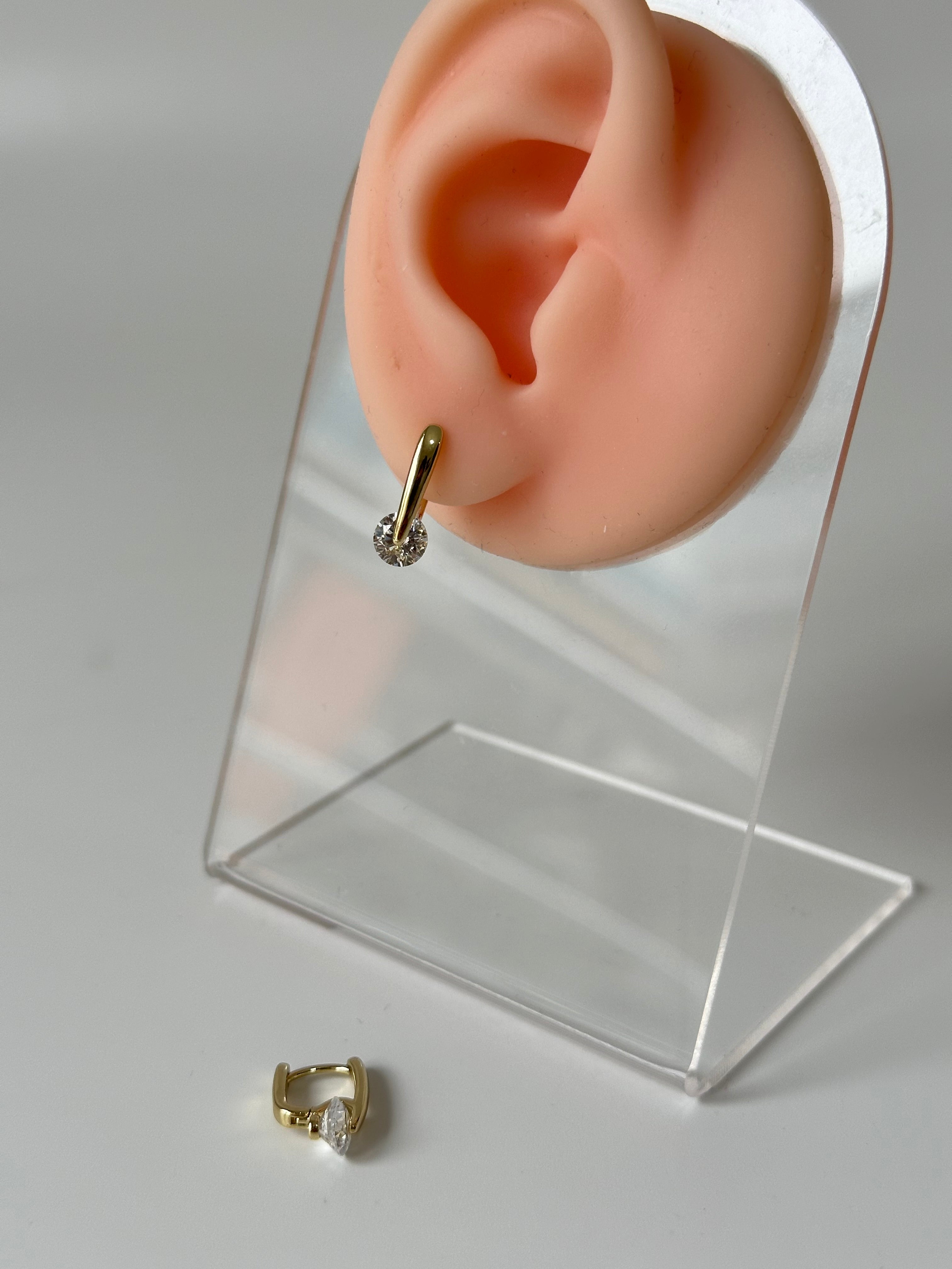 Mini Taş Detay Flues Xuping Küpe